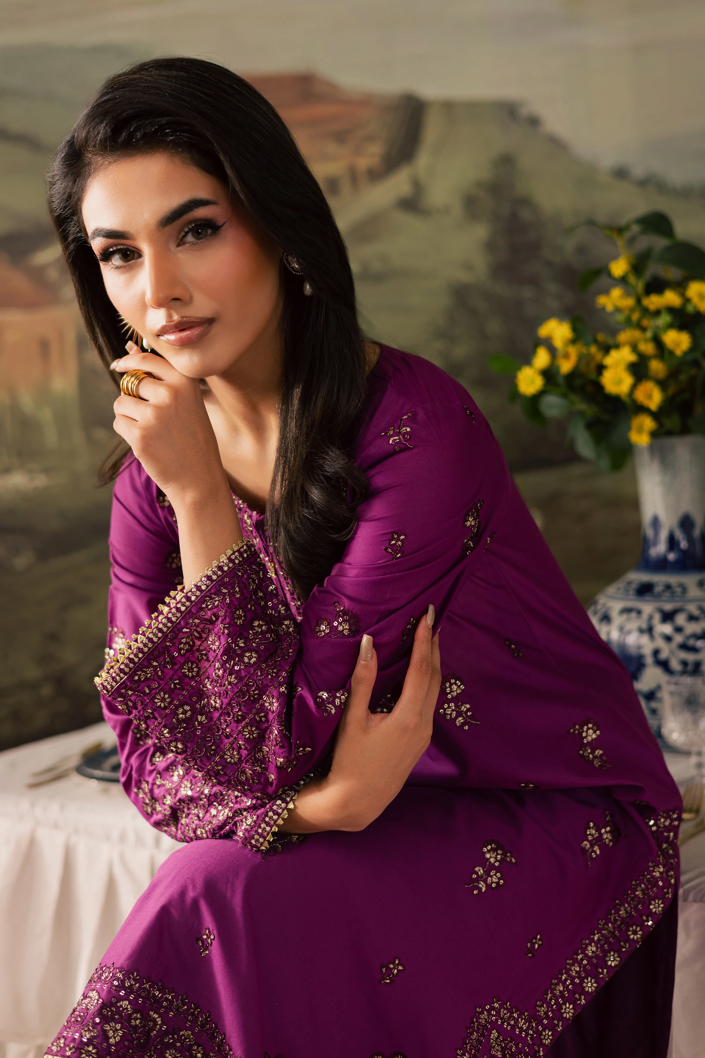 Nazneen 2Pc - Embroidered Lawn Pret - Image 3