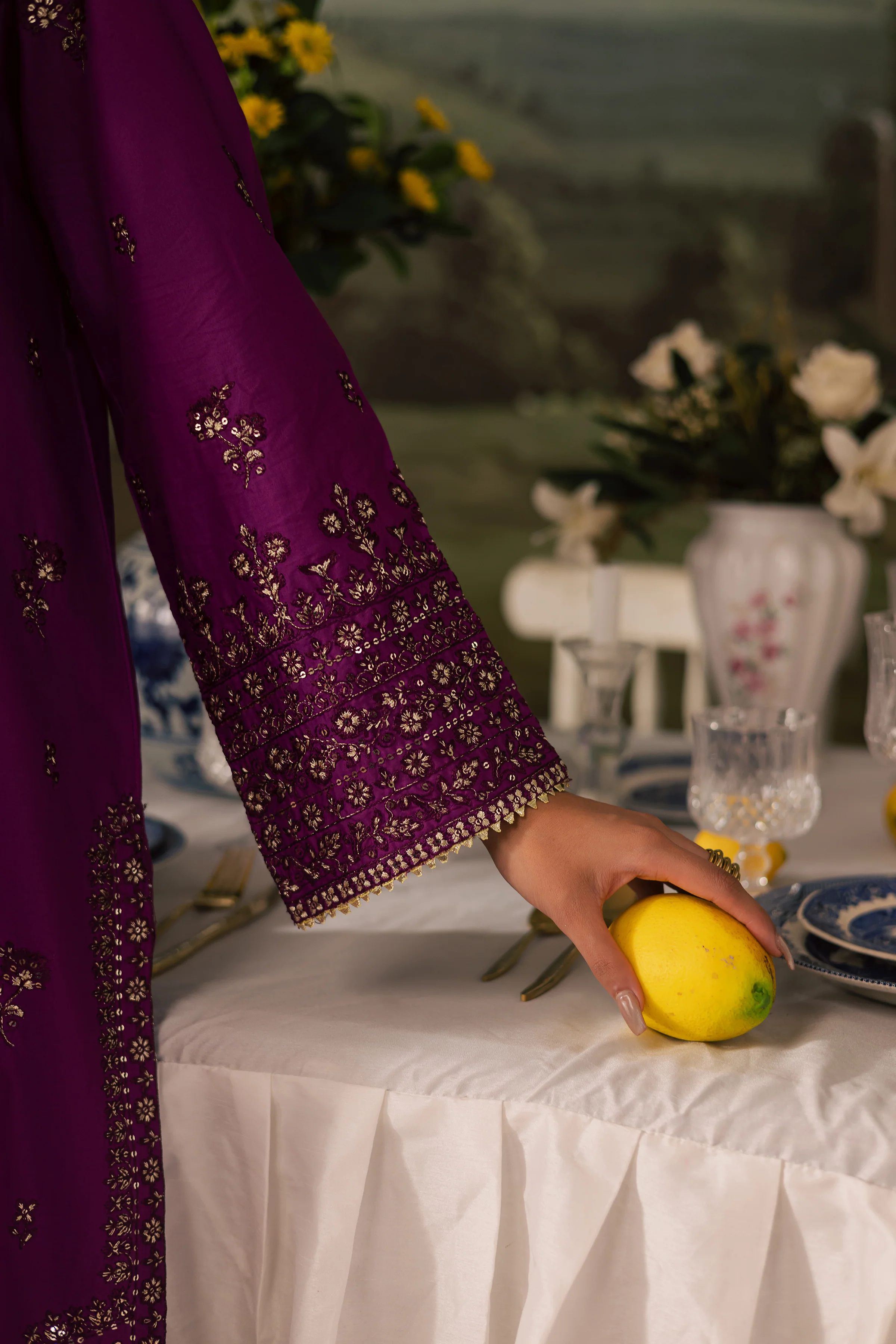 Nazneen 2Pc - Embroidered Lawn Pret - Image 8