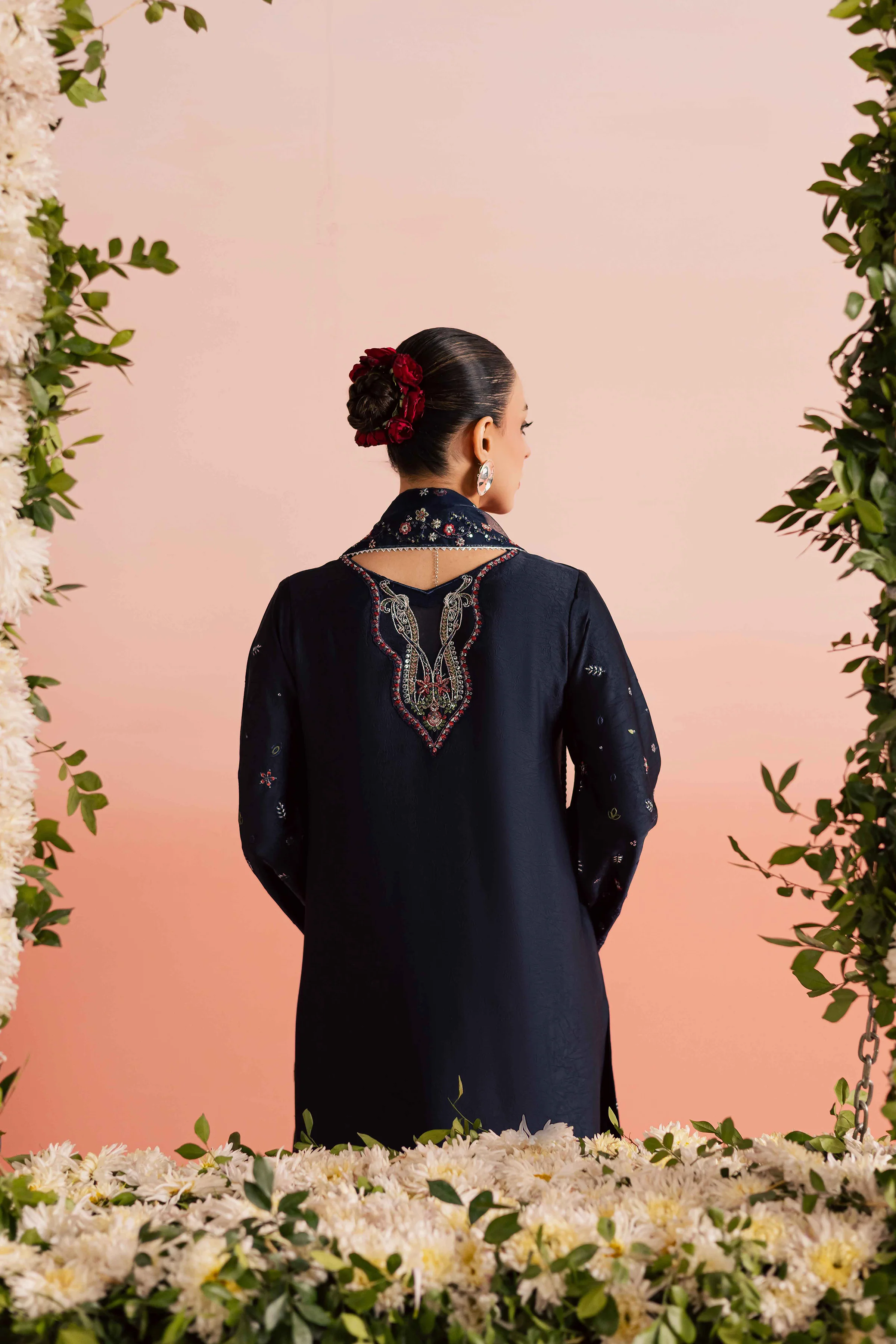Nea - Festive Luxe Pret - Image 7