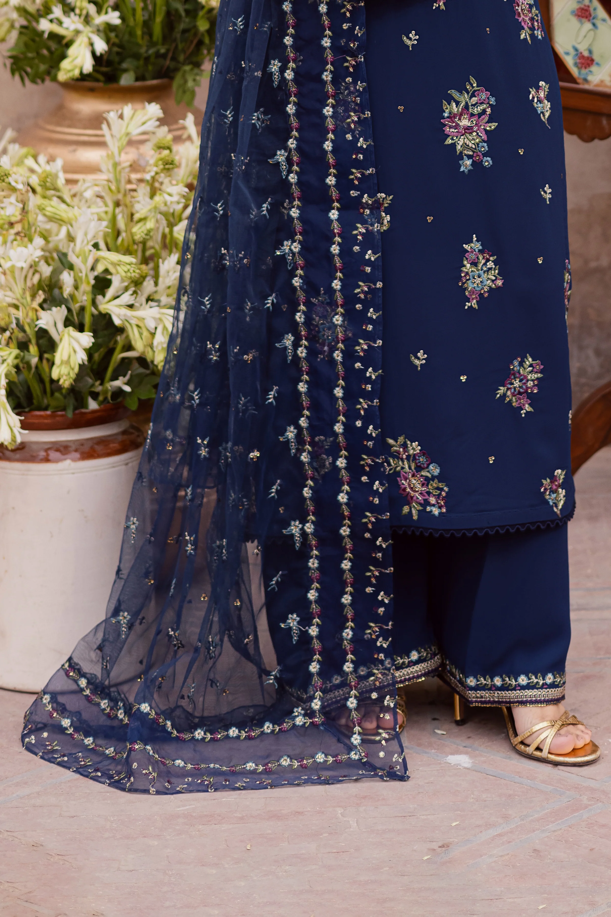 Neptune 3Pc - Festive Luxe Pret - Image 8