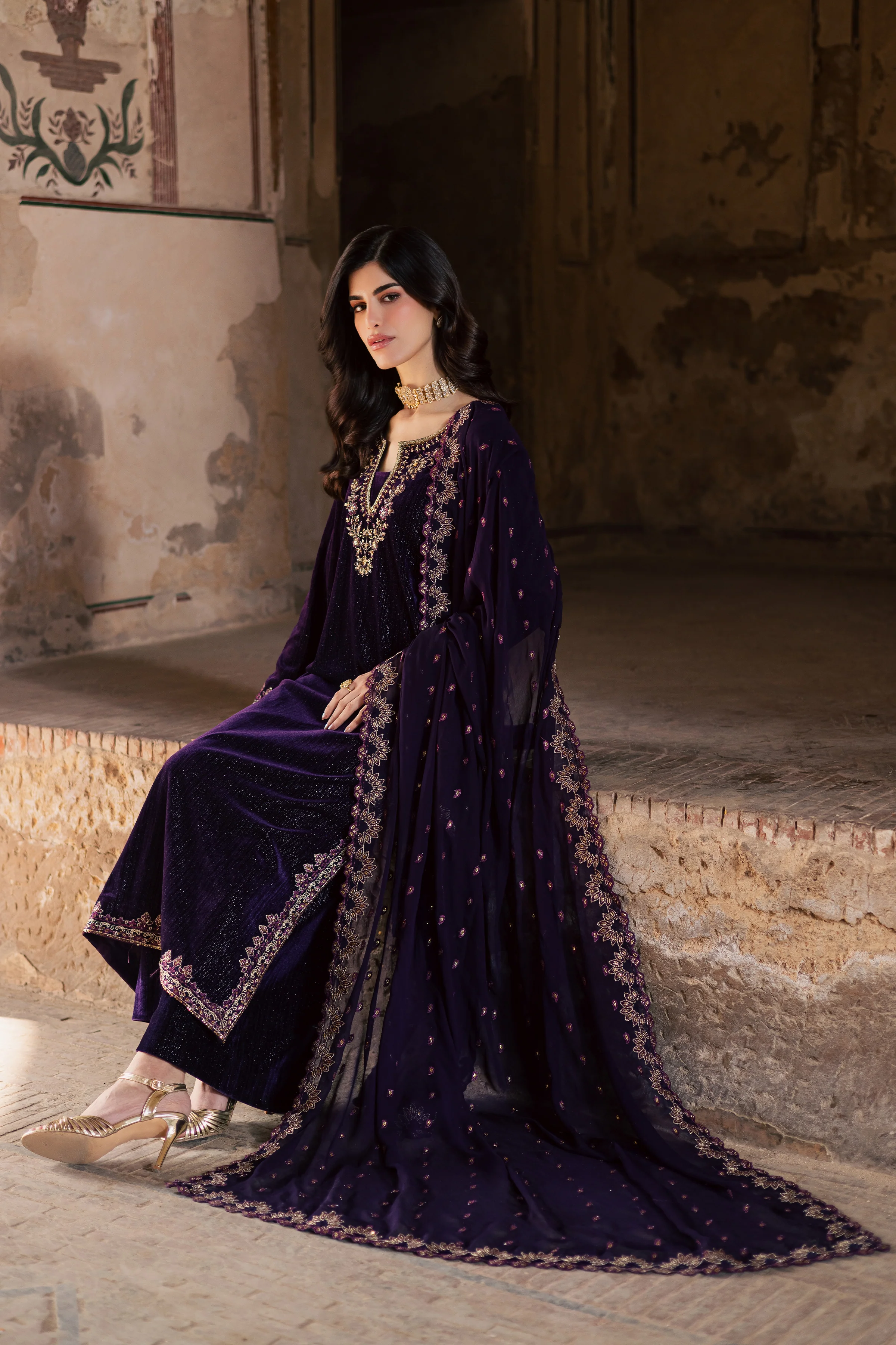 Nera 3Pc - Velvet Formal Dress - Image 4