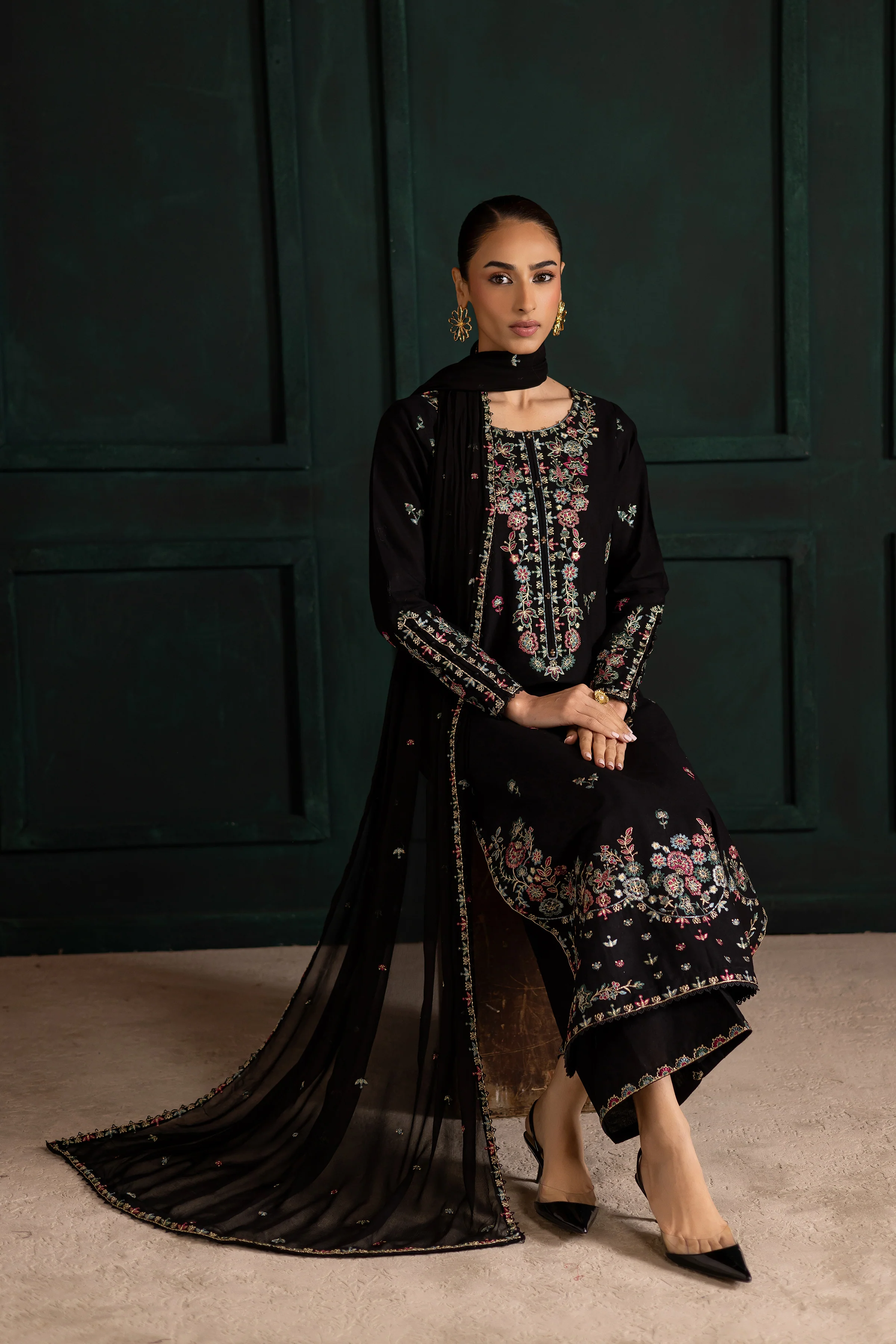 Night flower 3Pc - Embroidered Khaddar Dress - Image 5