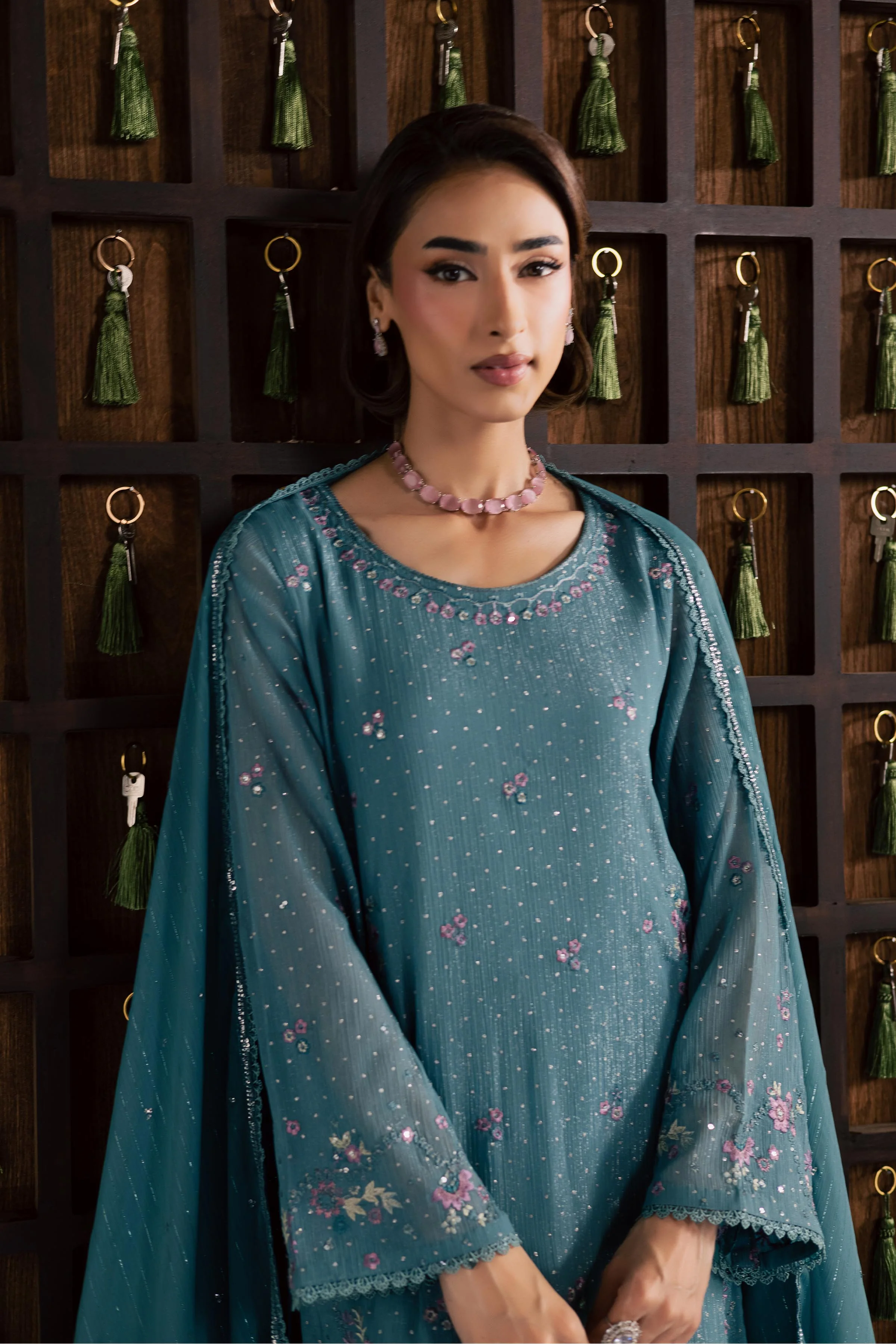 Noore 3Pc - Festive Luxury Formal - Image 2