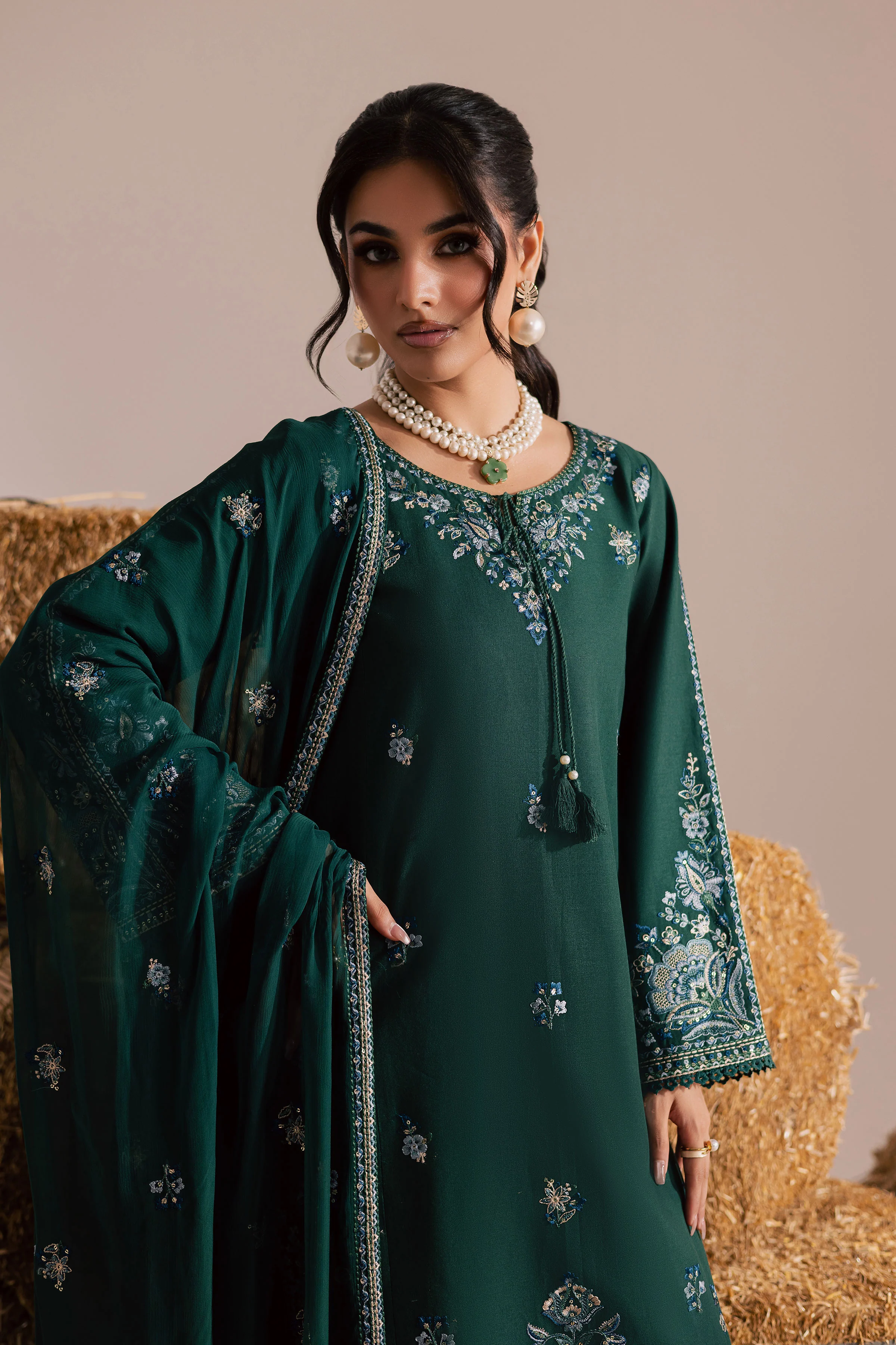 Nuriya 3Pc - Embroidered Khaddar Dress - Image 3