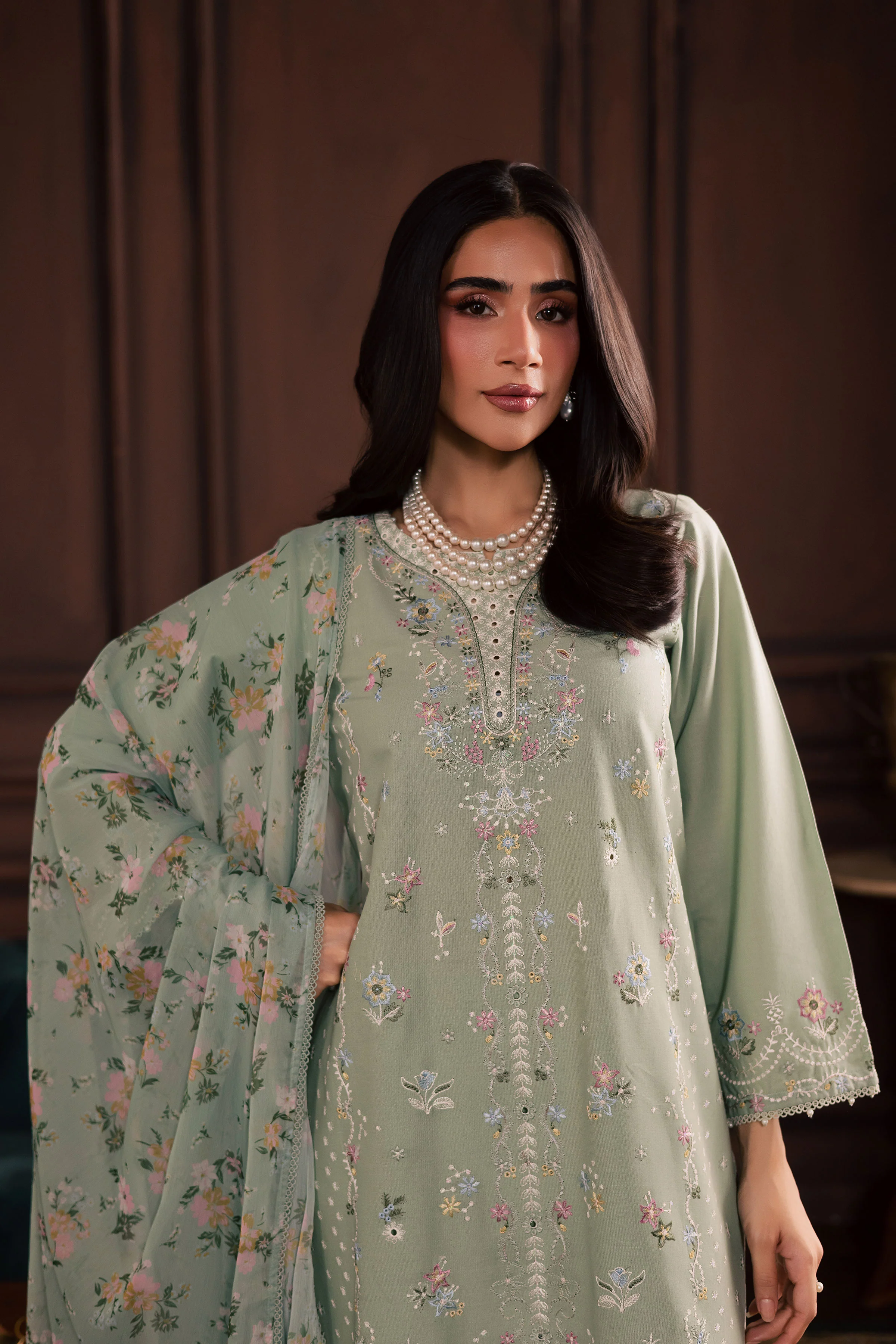 October 3Pc - Embroidered Khaddar Dress - Image 9