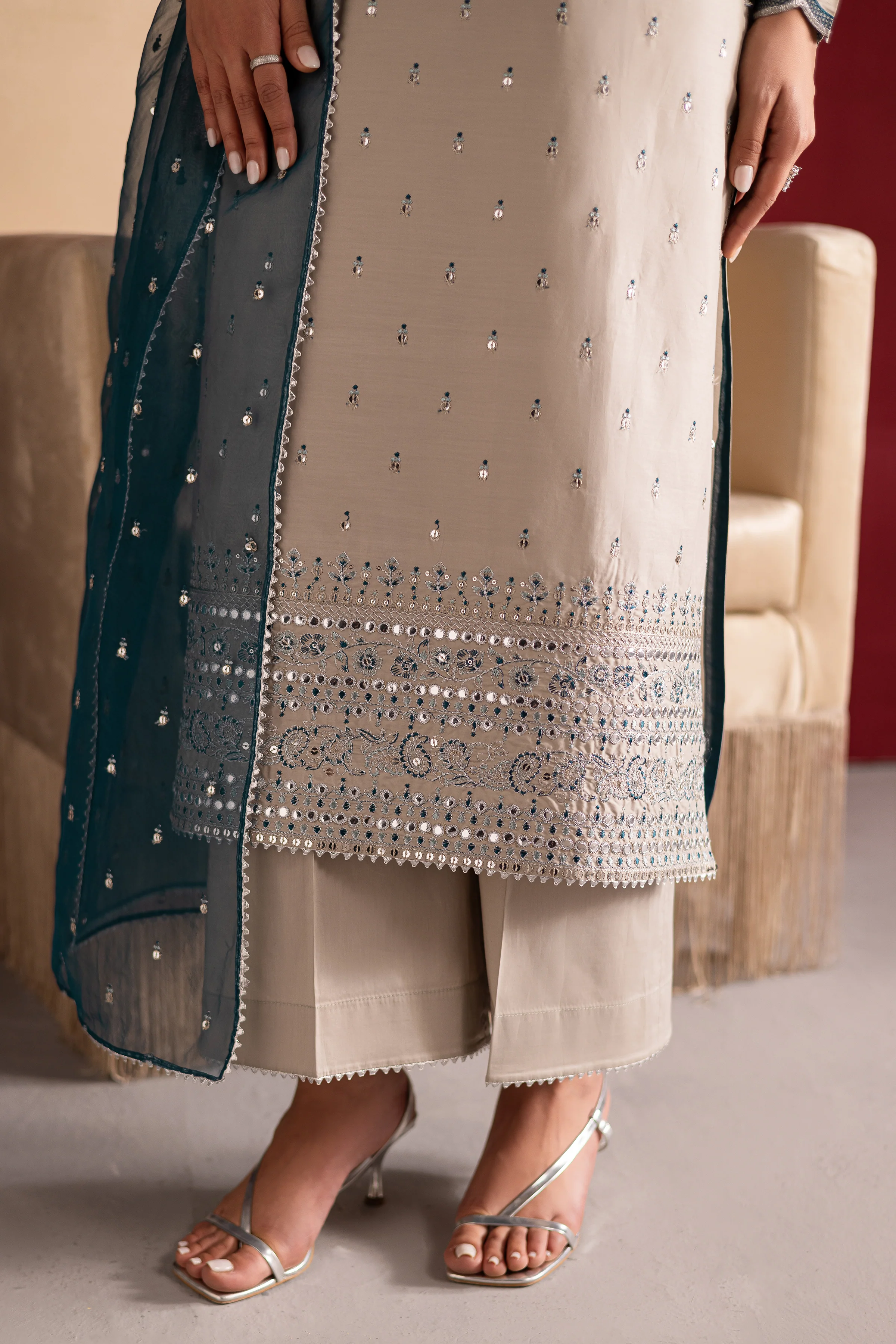 Pappaya 3Pc- Festive Luxe Pret - Image 7