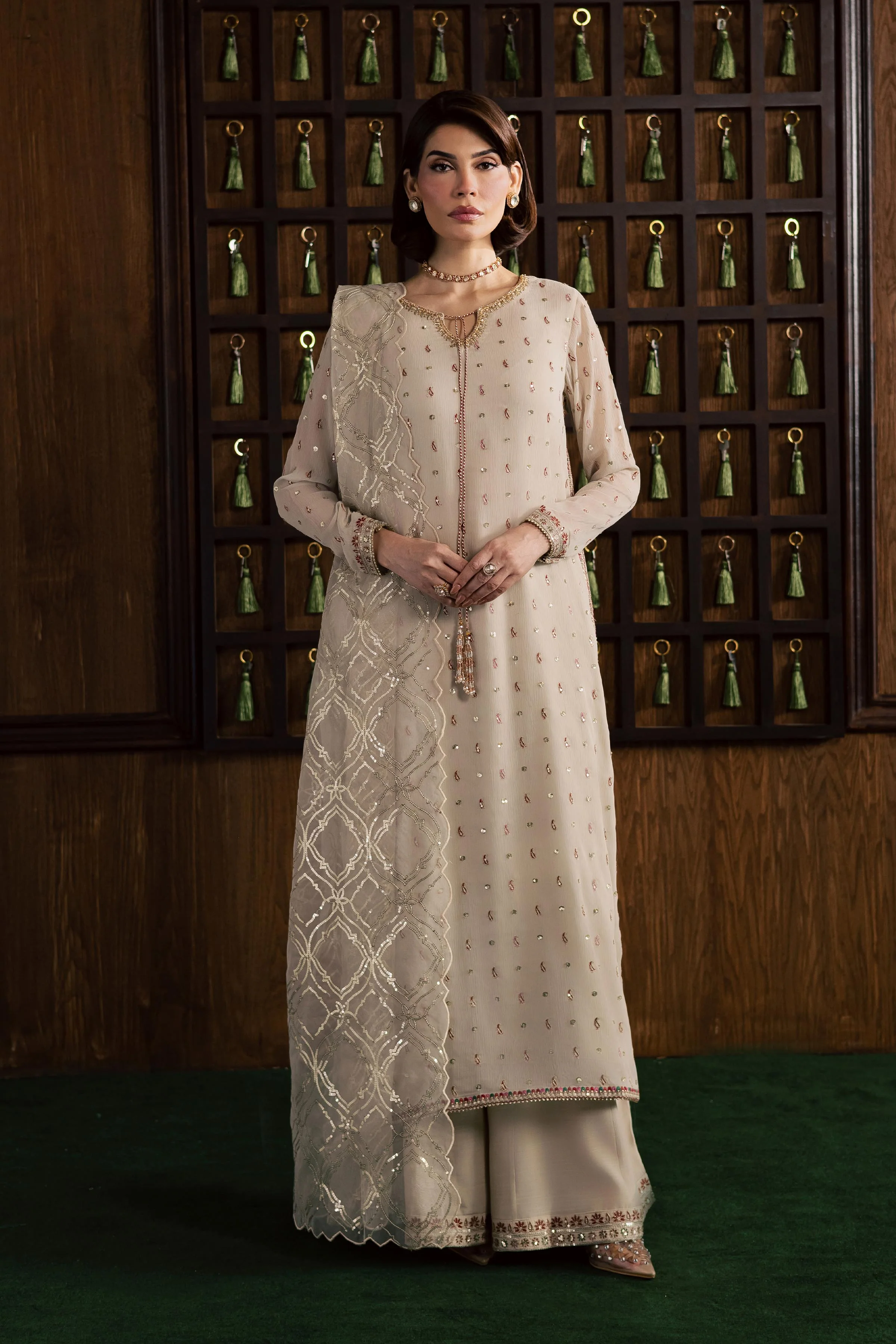 Pearl Emily 3Pc - Festive Luxury Formal - Image 11