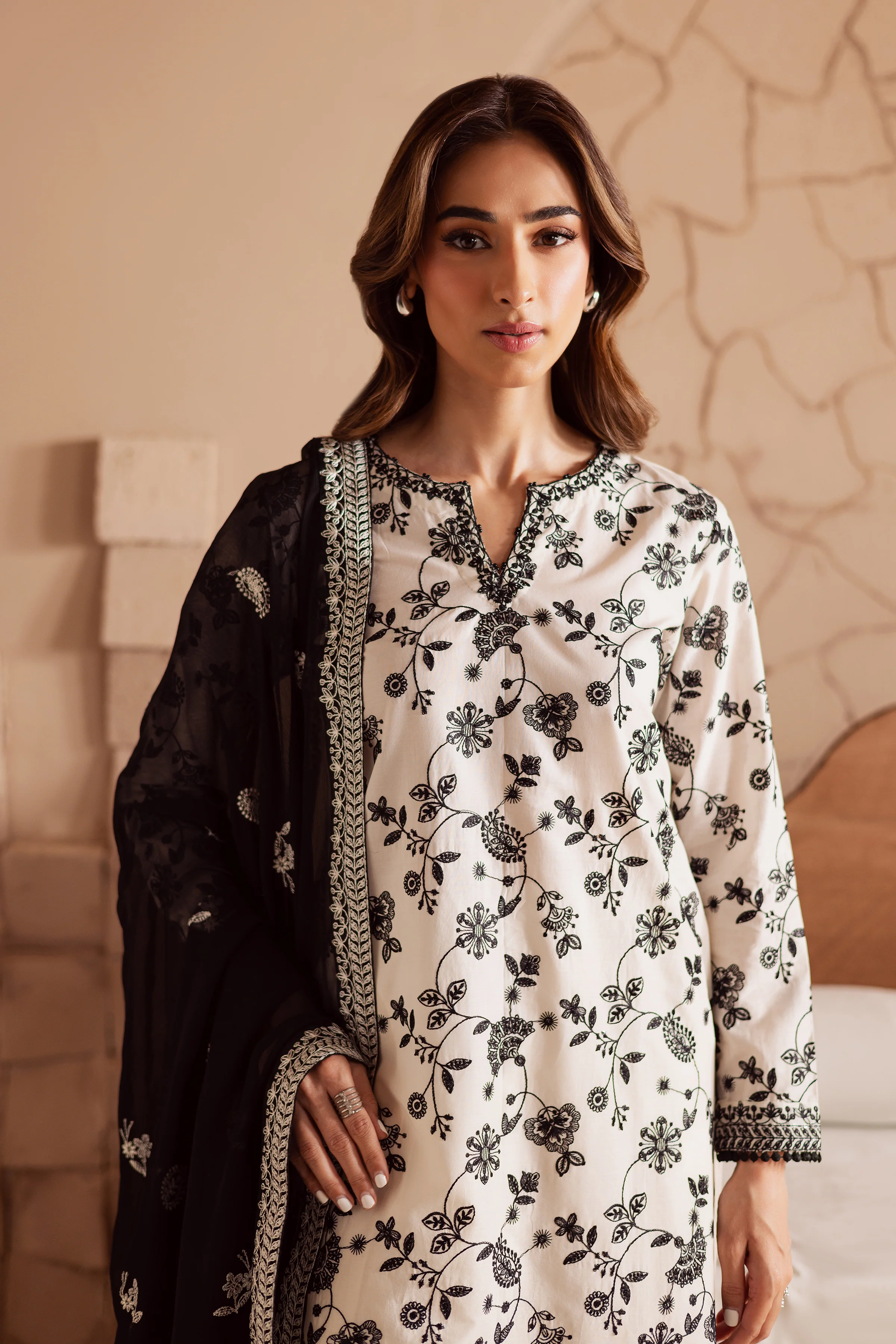 Pearl Of The Coast 3Pc - Embroidered Lawn Dress - Image 2