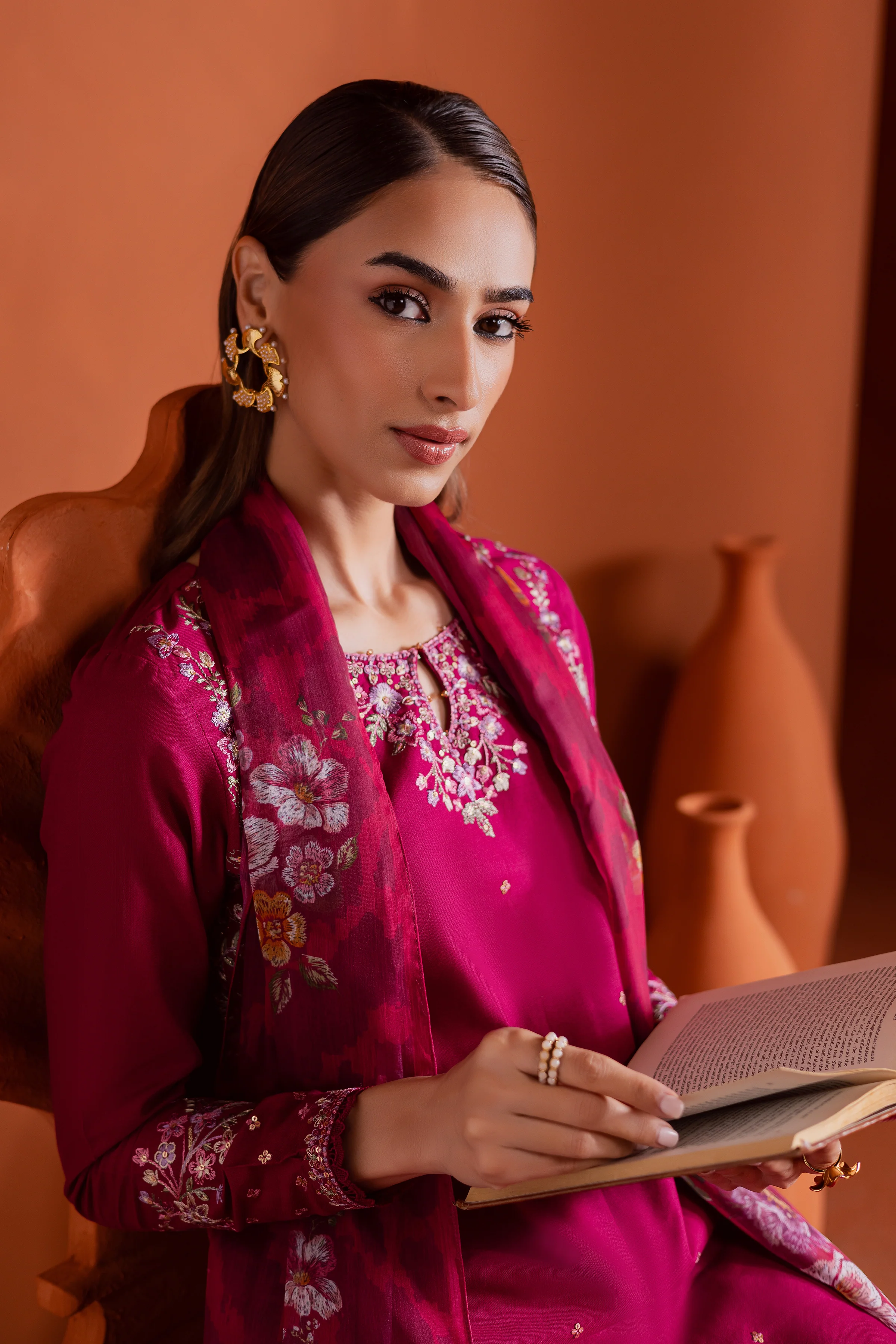 Pink Inizio 3Pc - Embroidered Khaddar Dress - Image 5