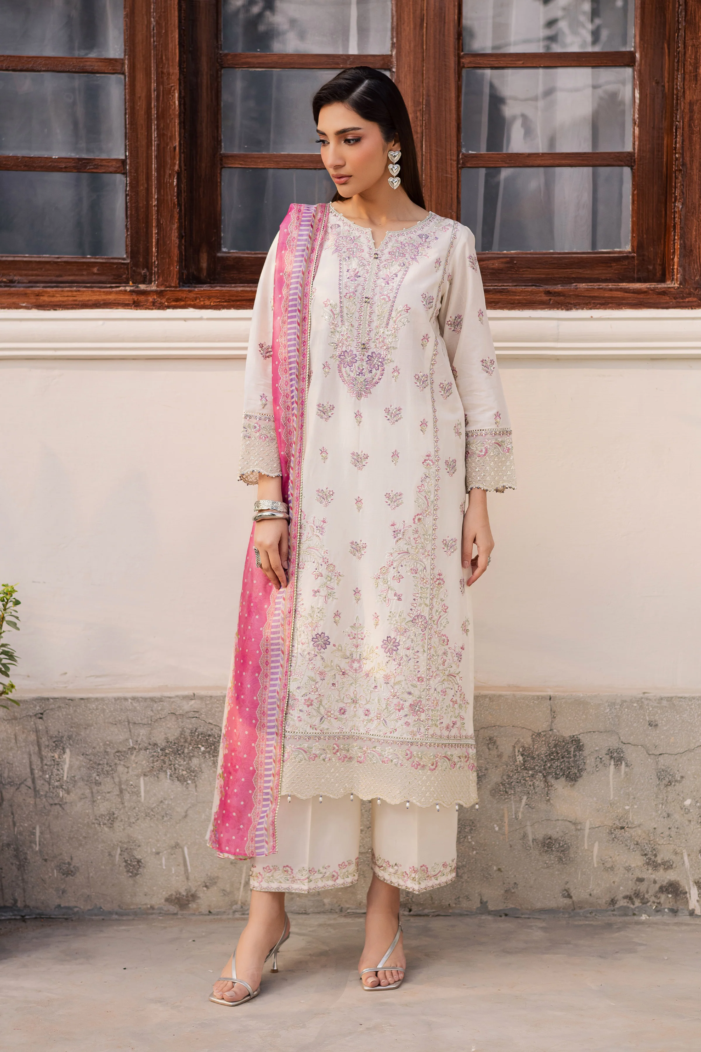 Pinkie Pie 3Pc - Festive Embroidered Lawn - Image 4