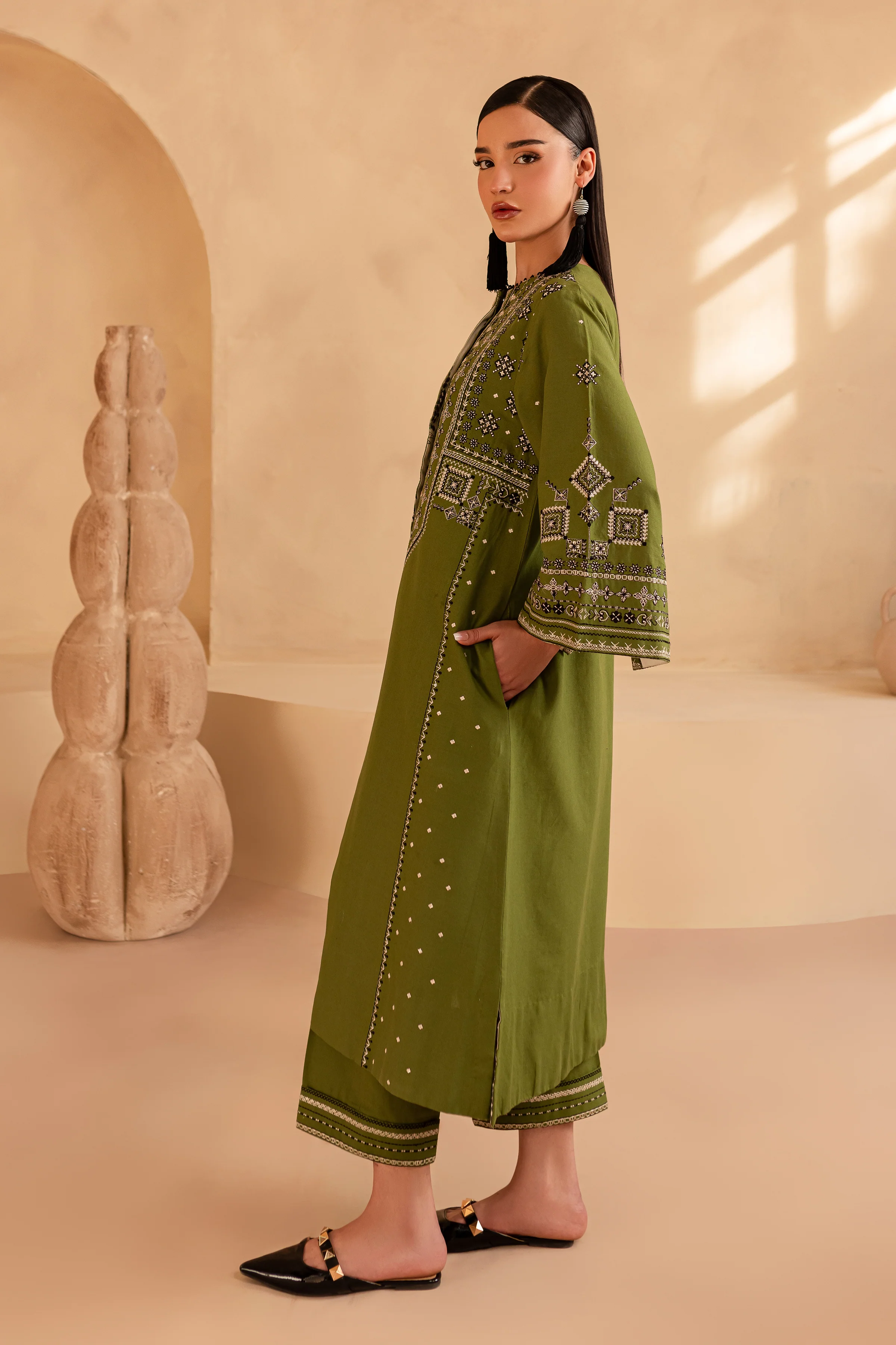Pixie 2Pc - Embroidered Khaddar Dress - Image 4