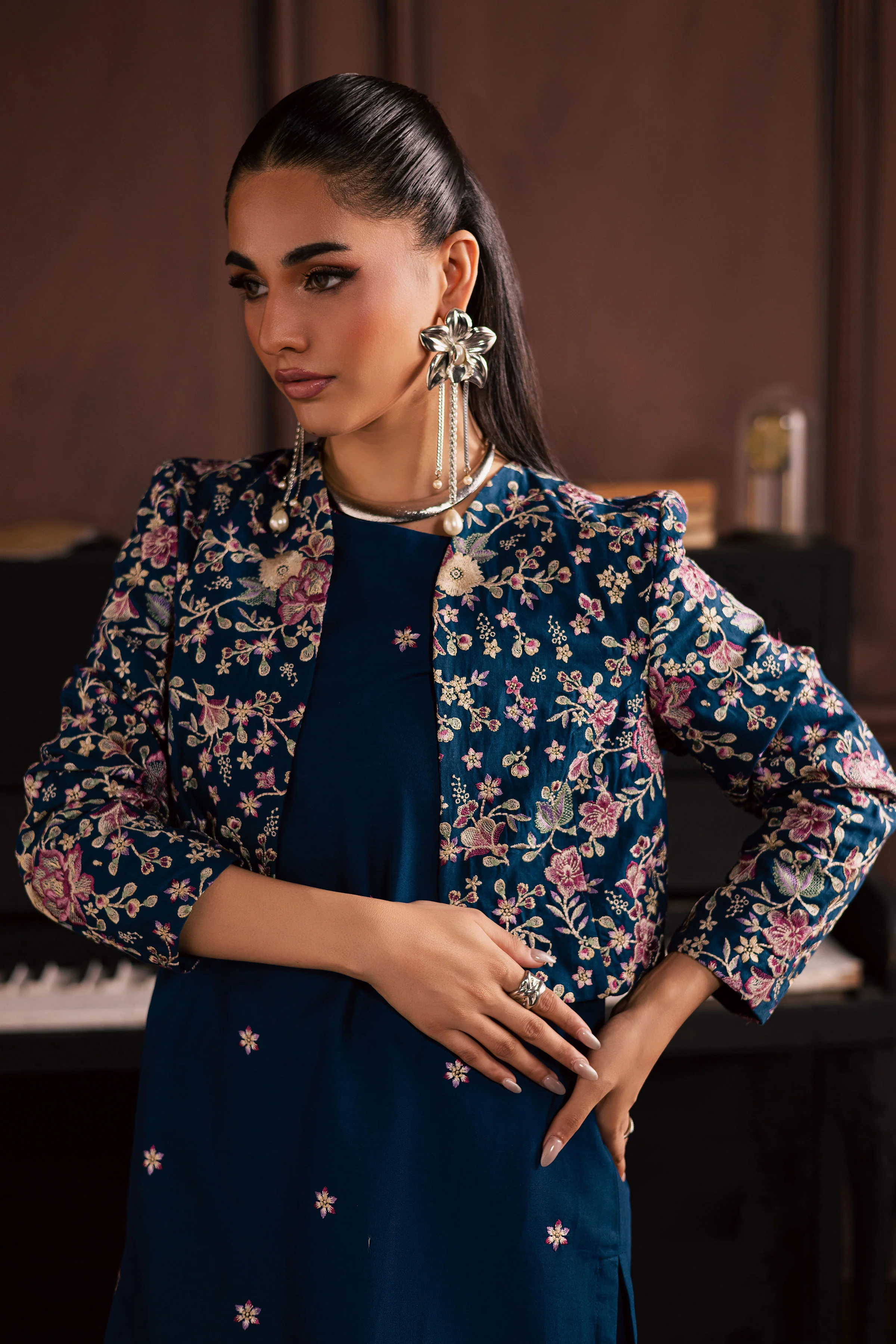 Purkashish 3Pc - Embroidered Khaddar Dress - Image 10
