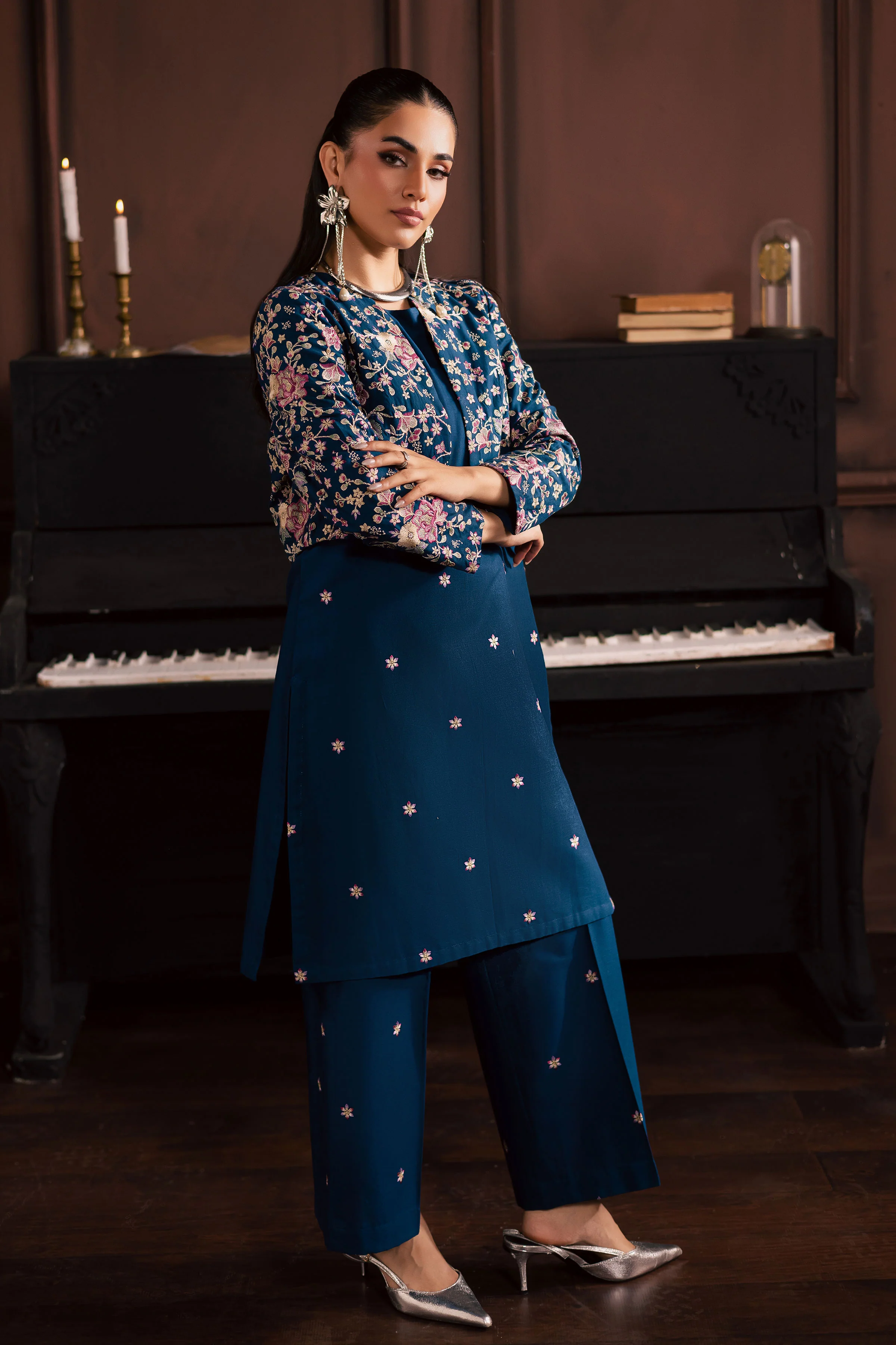 Purkashish 3Pc - Embroidered Khaddar Dress - Image 7