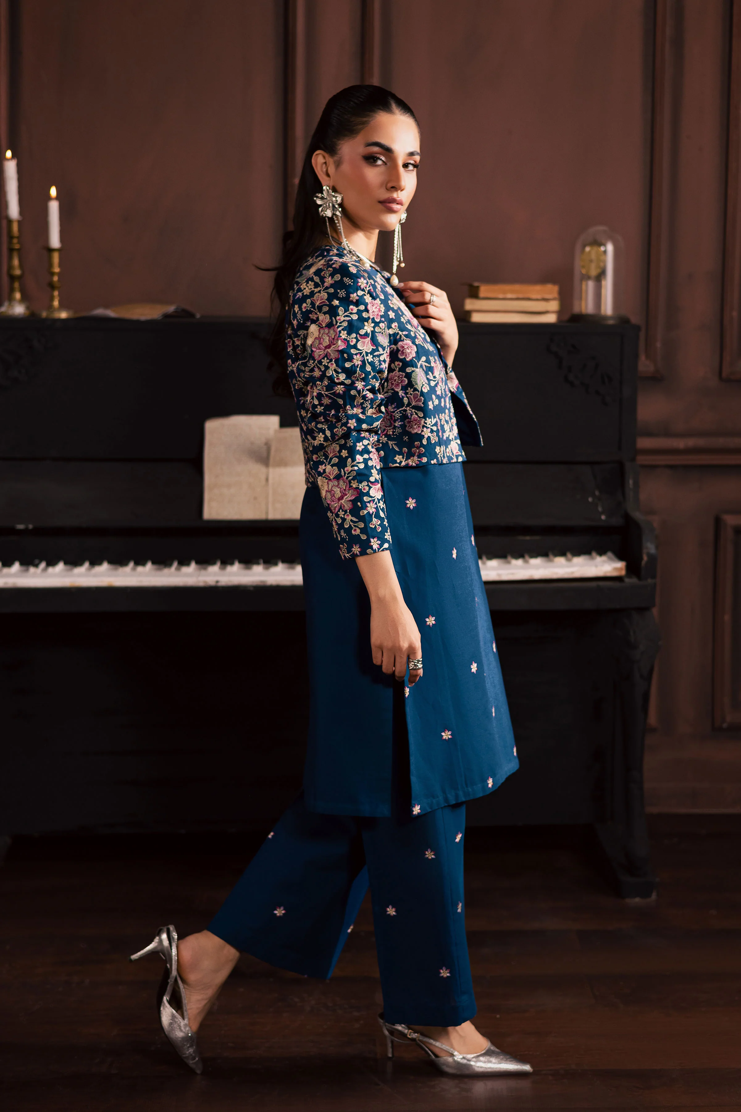 Purkashish 3Pc - Embroidered Khaddar Dress - Image 8