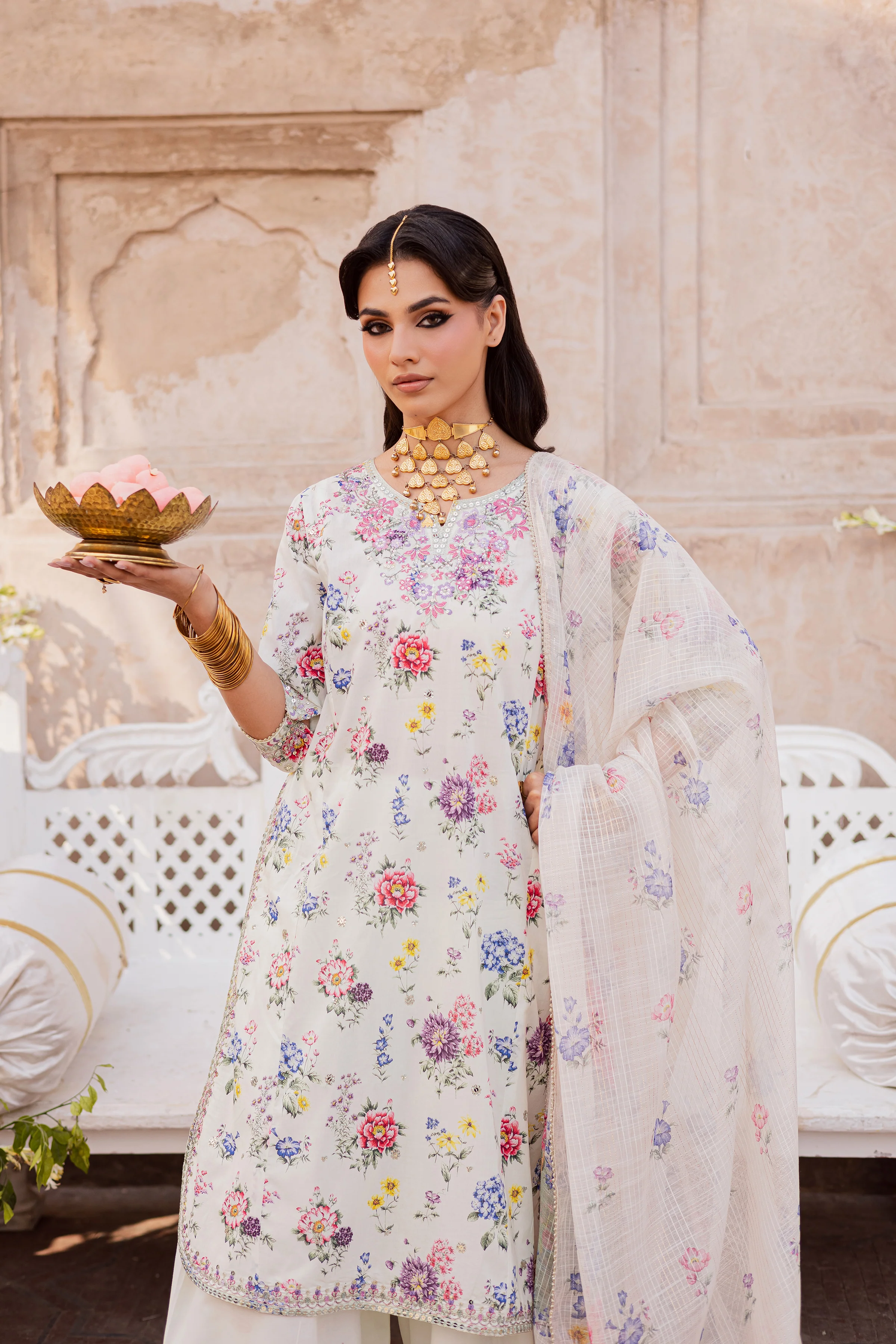 Qissa 3Pc - Festive Eid Prints - Image 2