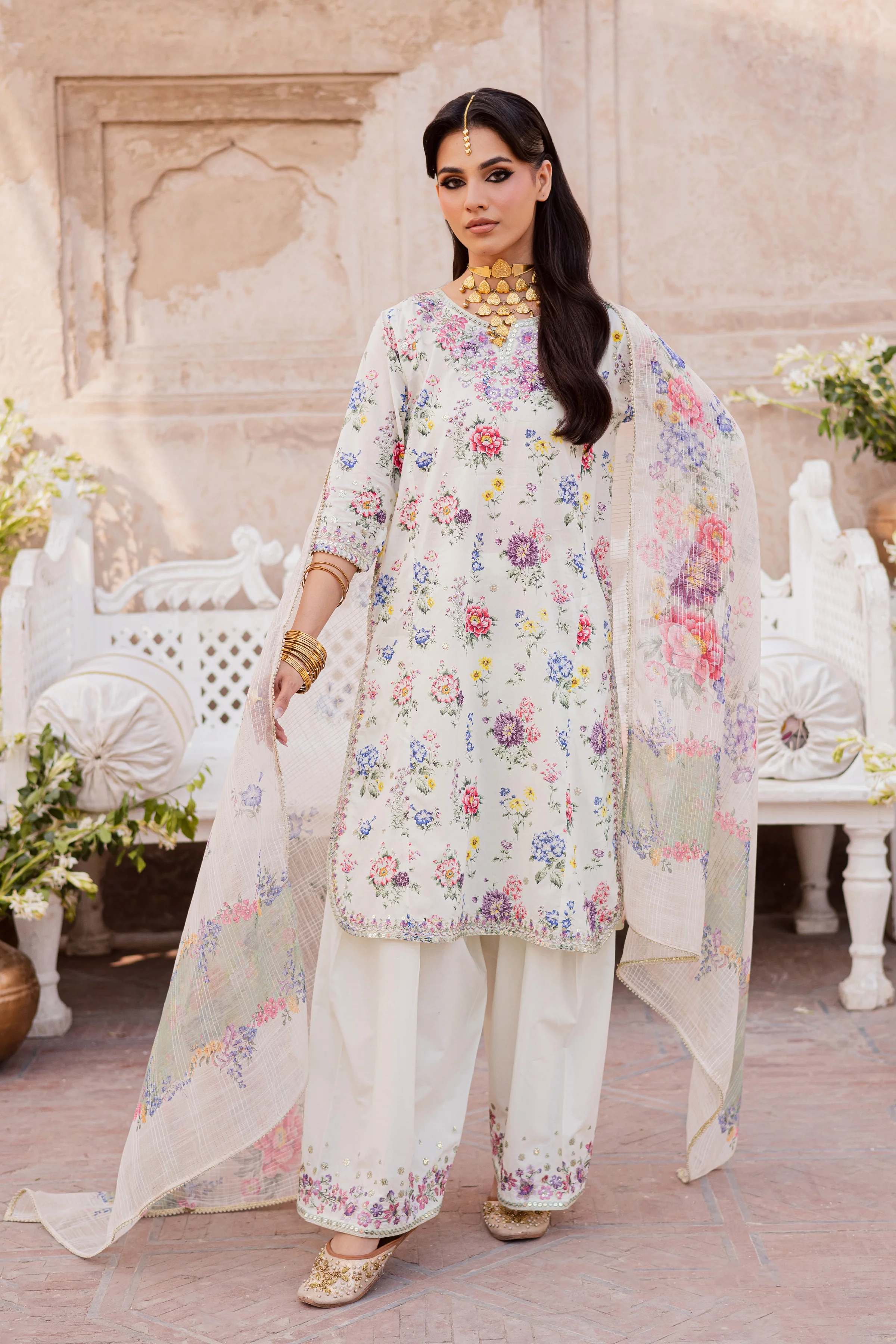 Qissa 3Pc - Festive Eid Prints - Image 5
