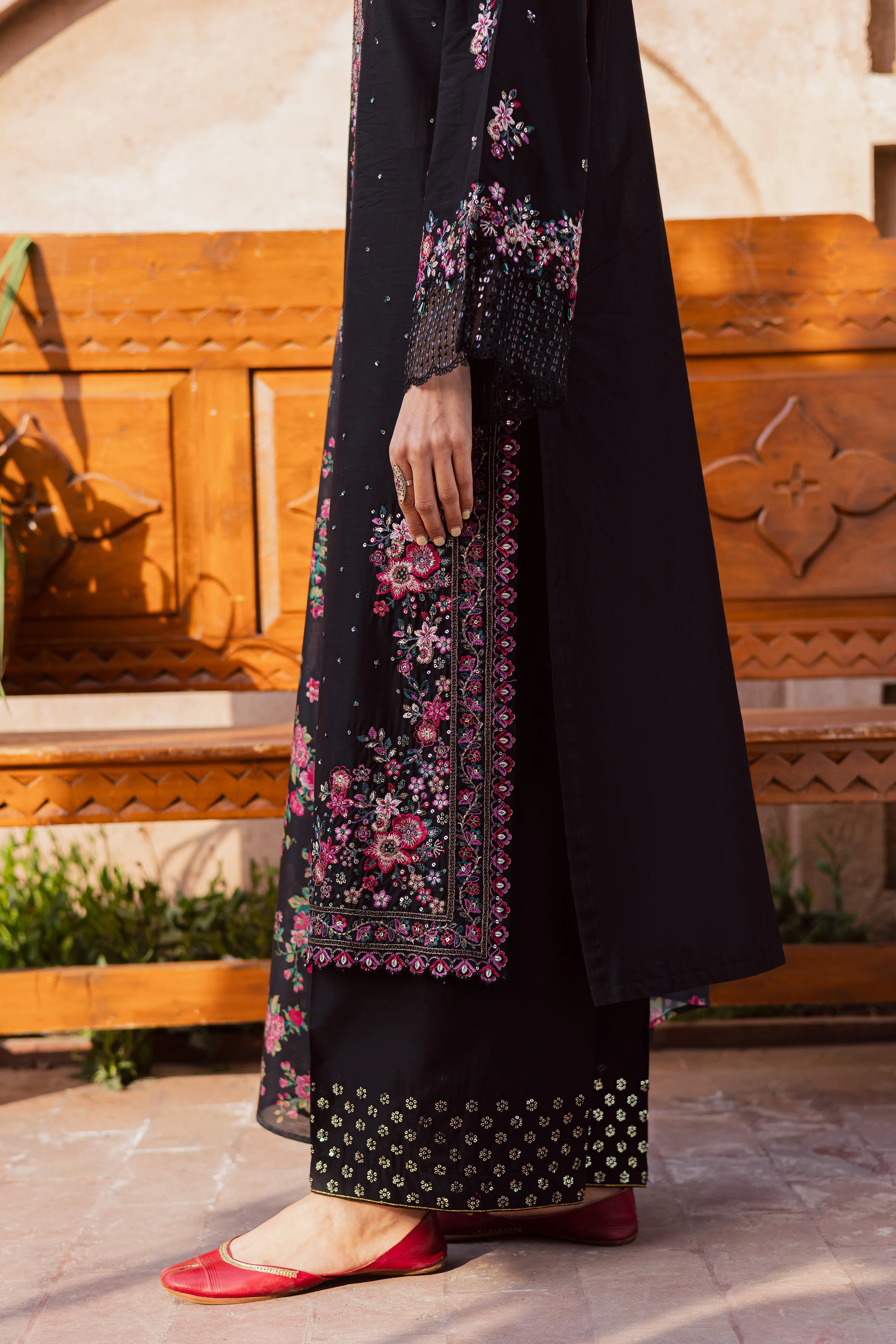 Queen of Night 3Pc - Festive Embroidered Lawn - Image 7