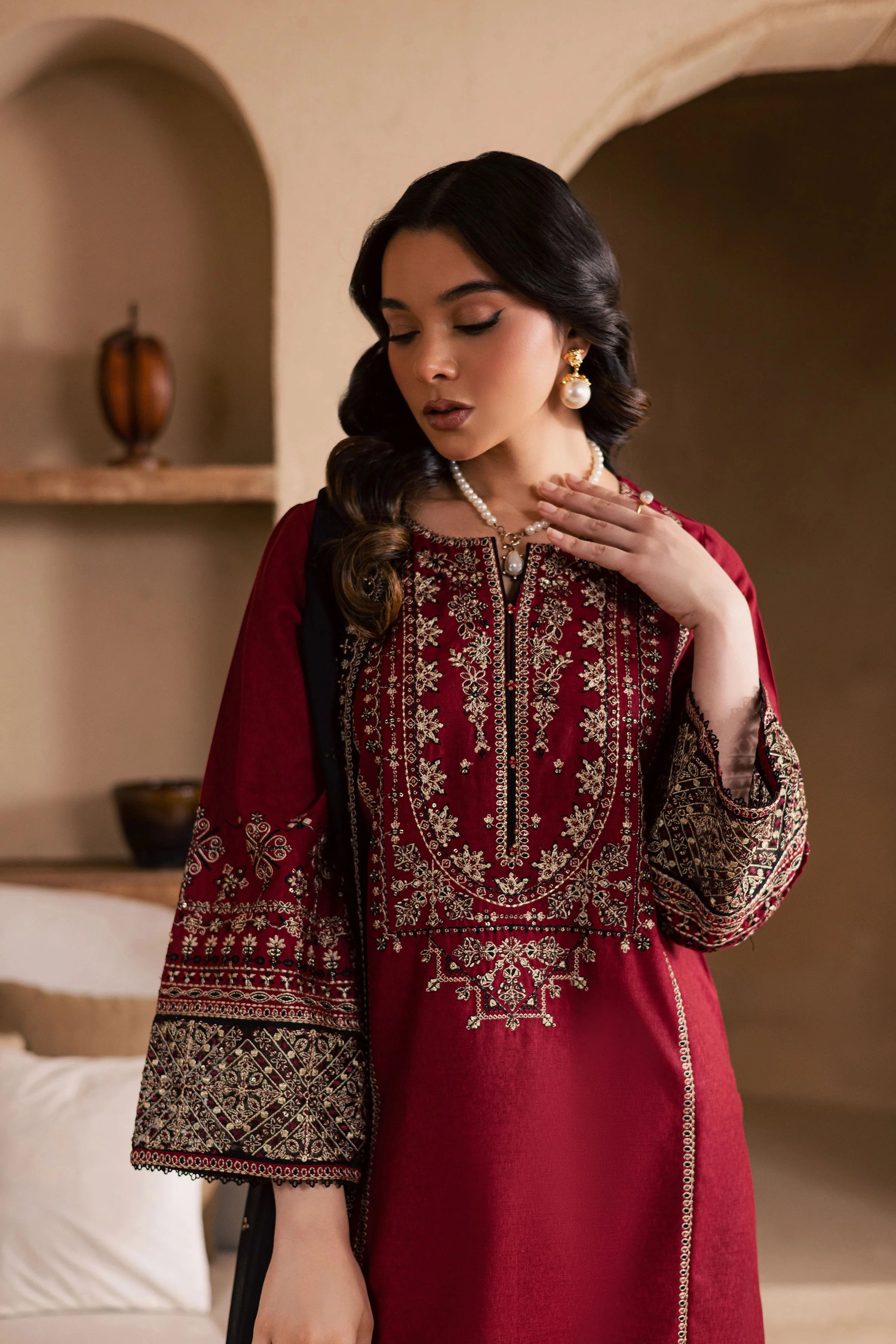 Radish 3Pc - Embroidered Khaddar Dress - Image 2