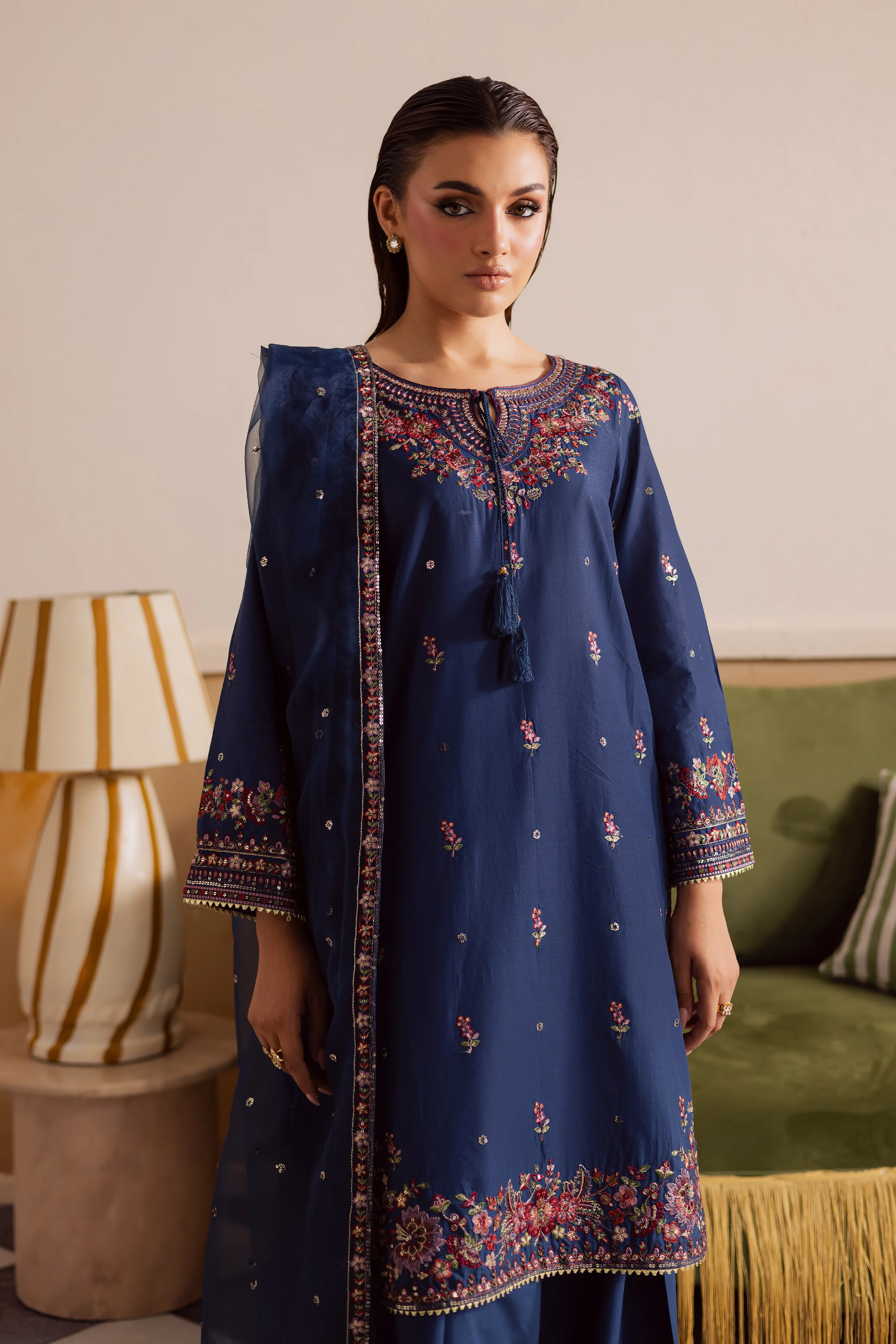Raisa 3Pc - Embroidered Lawn Pret - Image 5