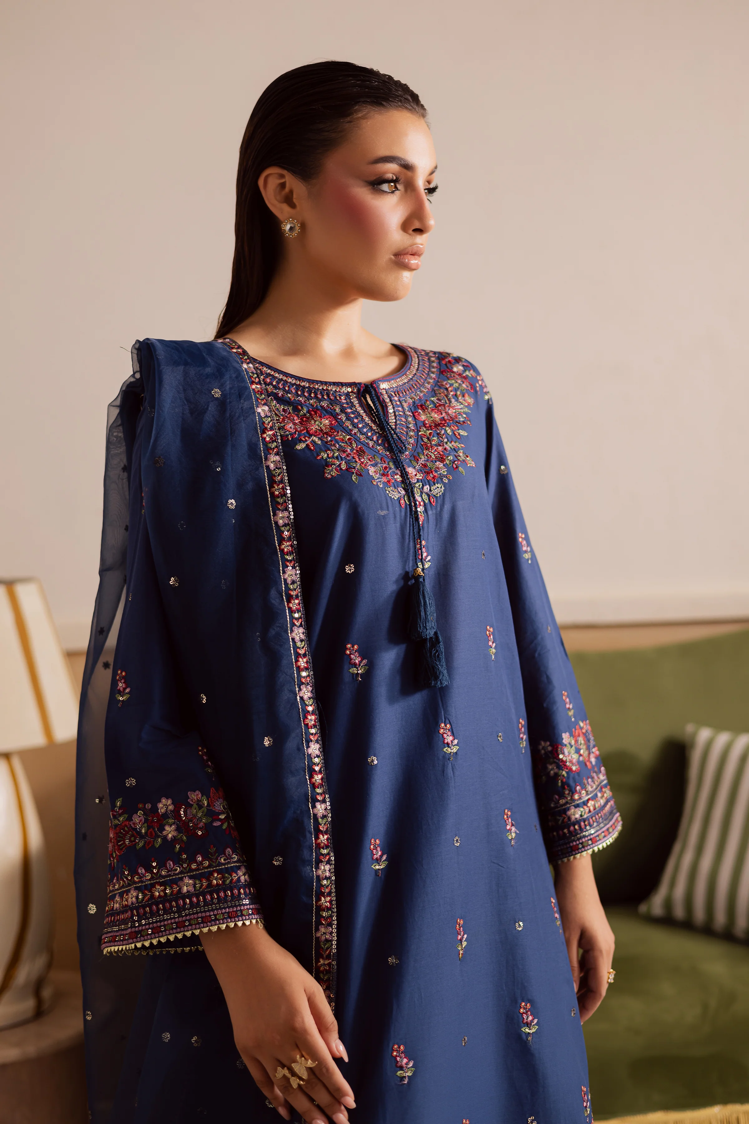Raisa 3Pc - Embroidered Lawn Pret - Image 7