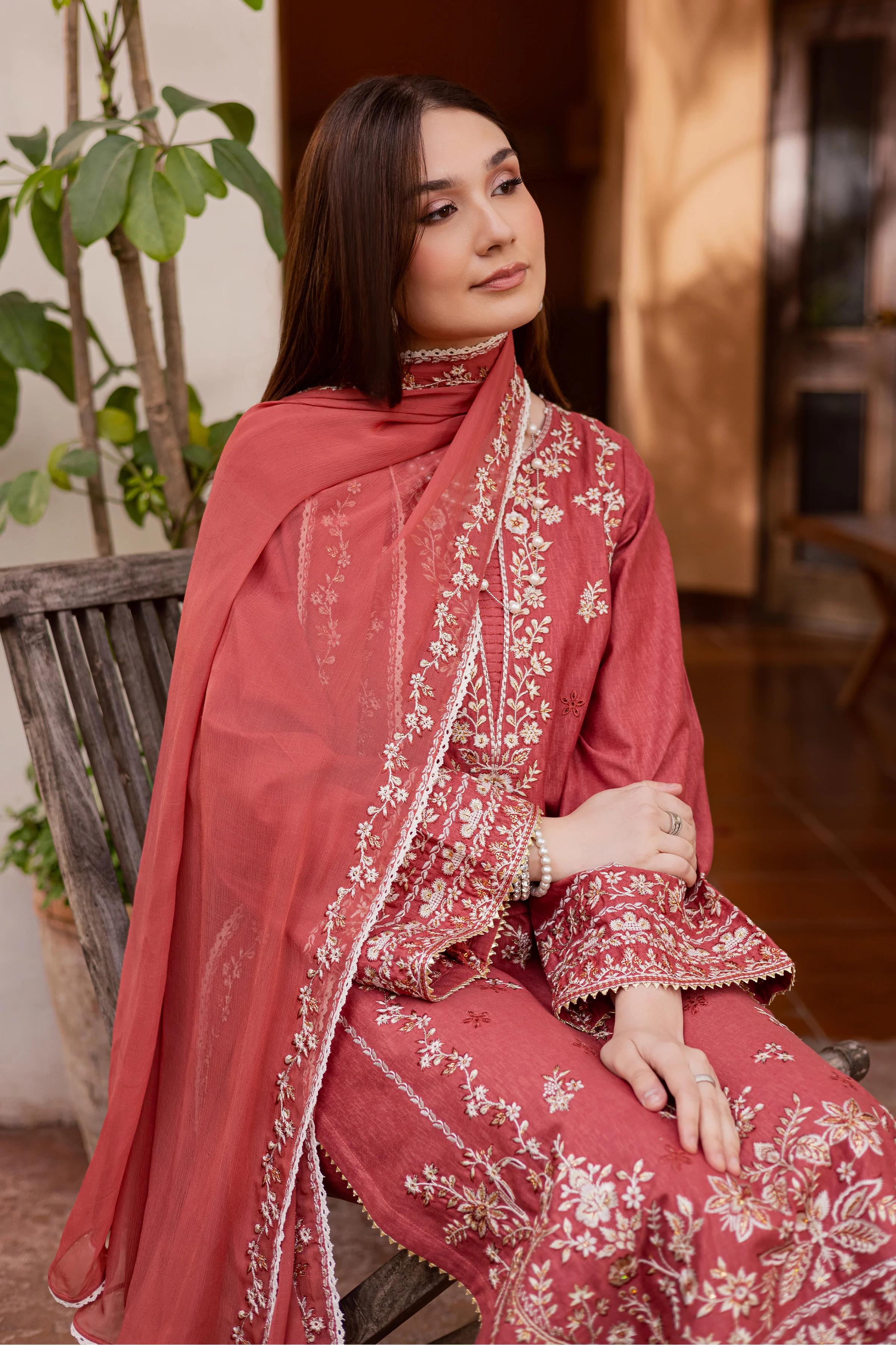 Red Carrot 3Pc - Embroidered Festive Pret - Image 2
