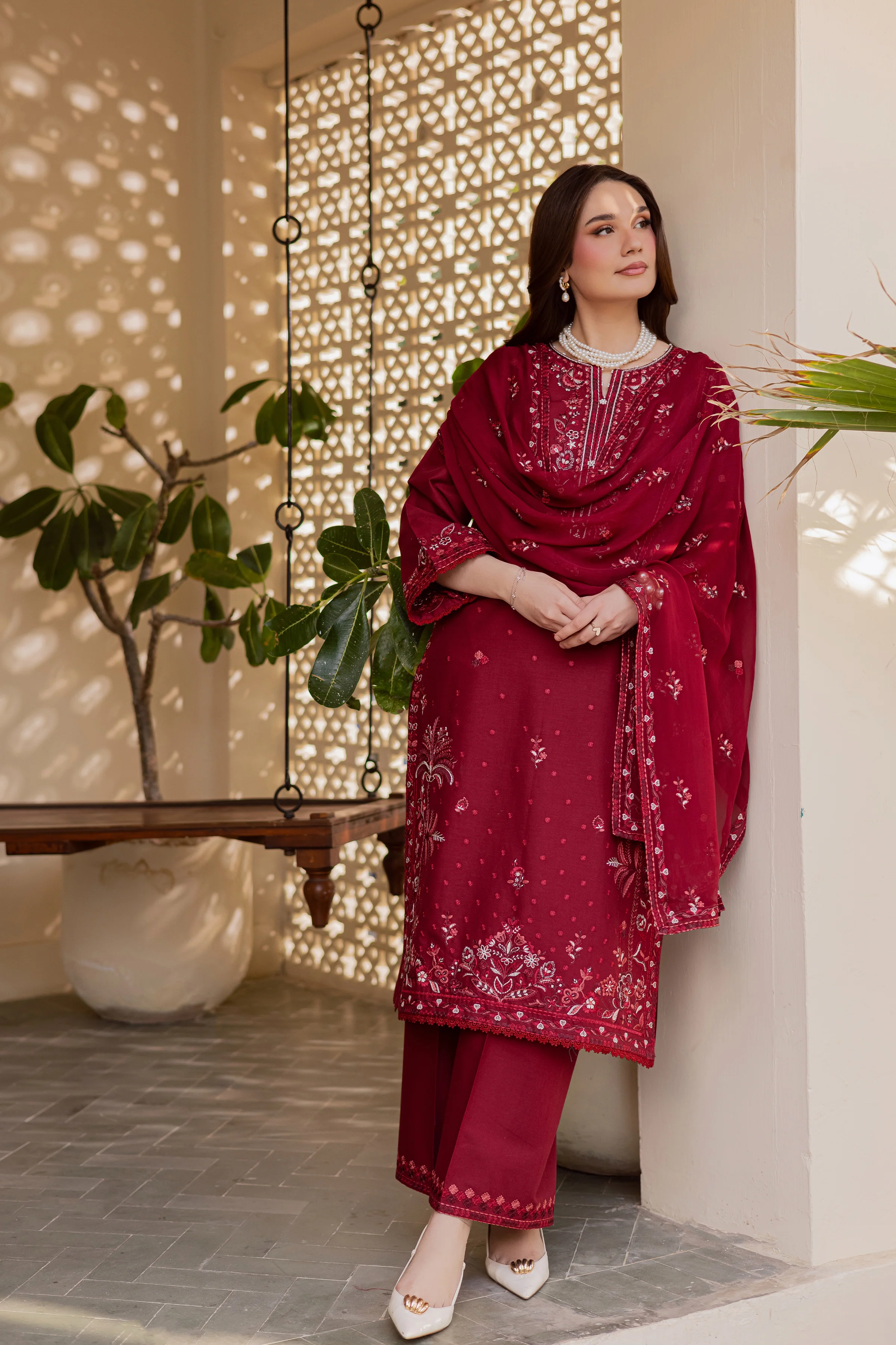 Red Coast 3Pc - Embroidered Khaddar Dress - Image 4