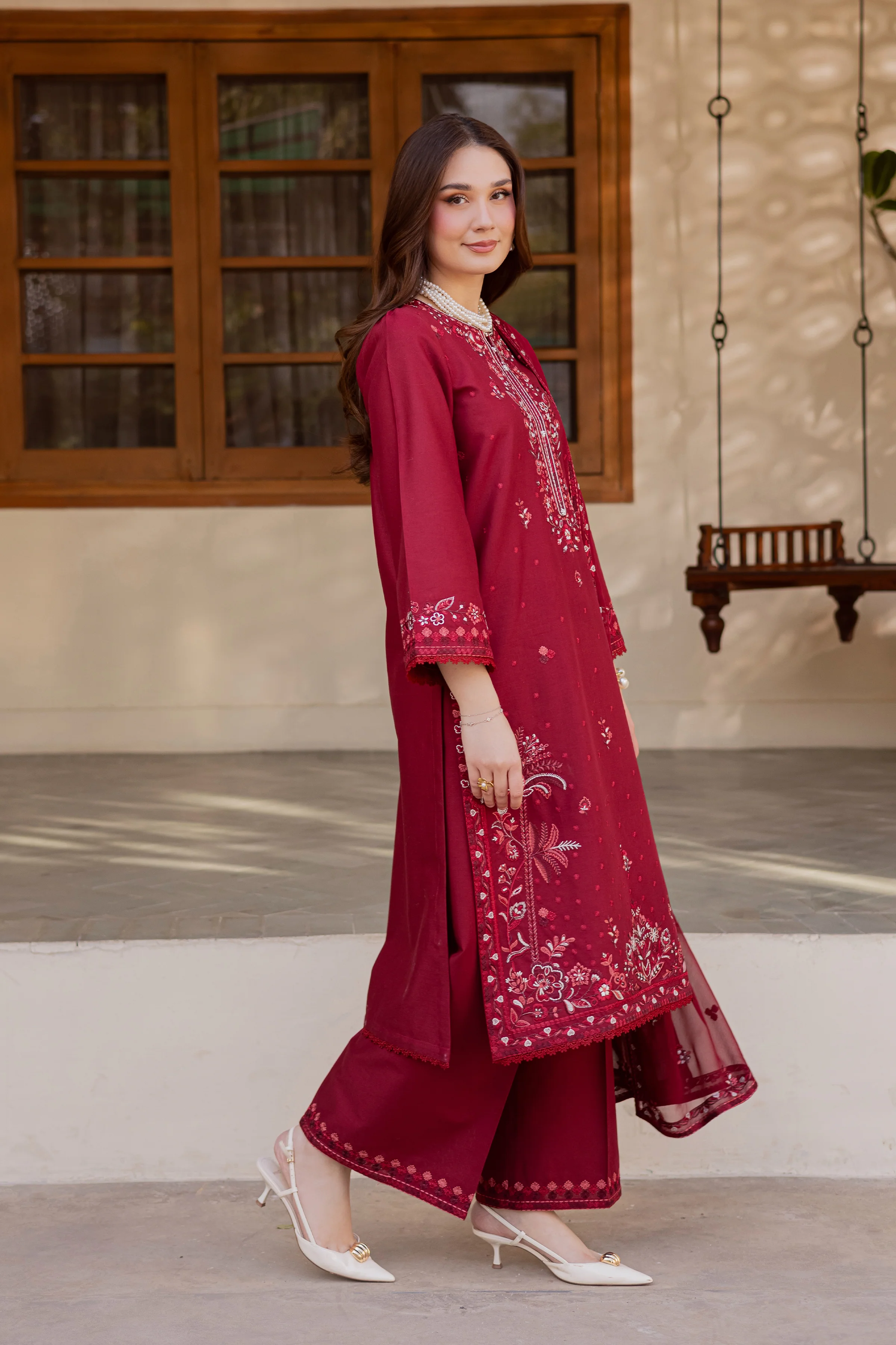 Red Coast 3Pc - Embroidered Khaddar Dress - Image 5