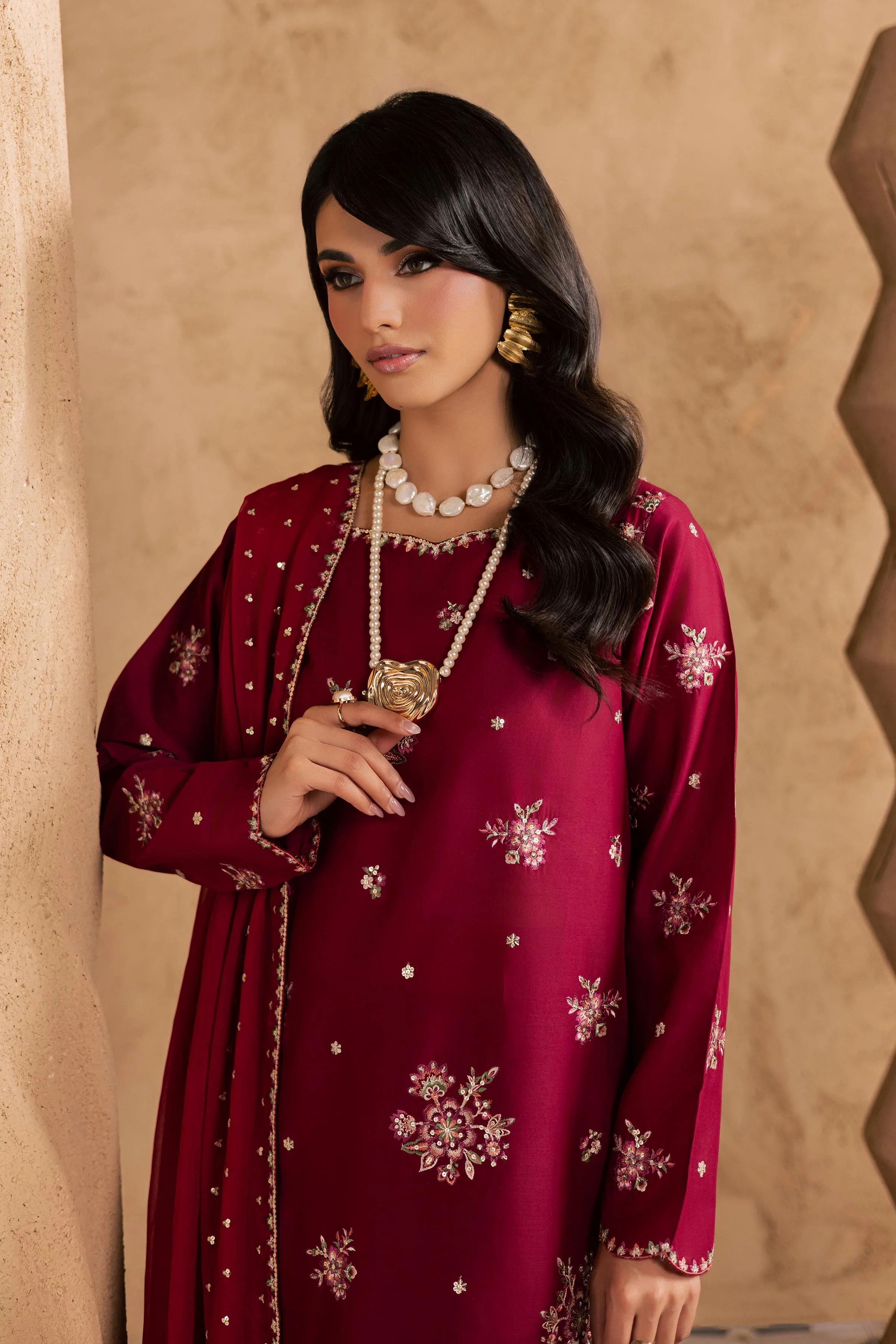 Red Queen 3Pc - Embroidered Festive Pret - Image 7