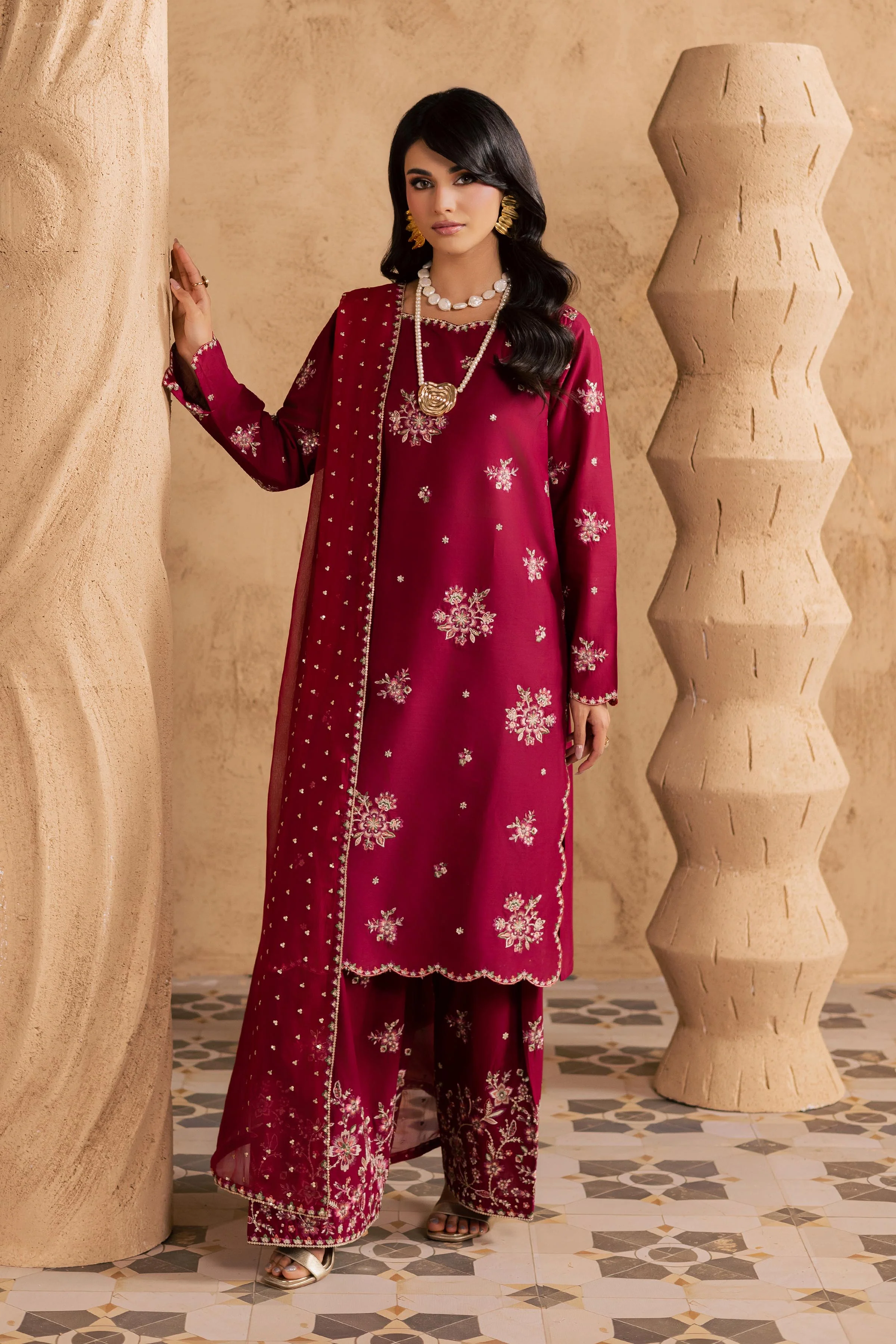 Red Queen 3Pc - Embroidered Festive Pret - Image 8