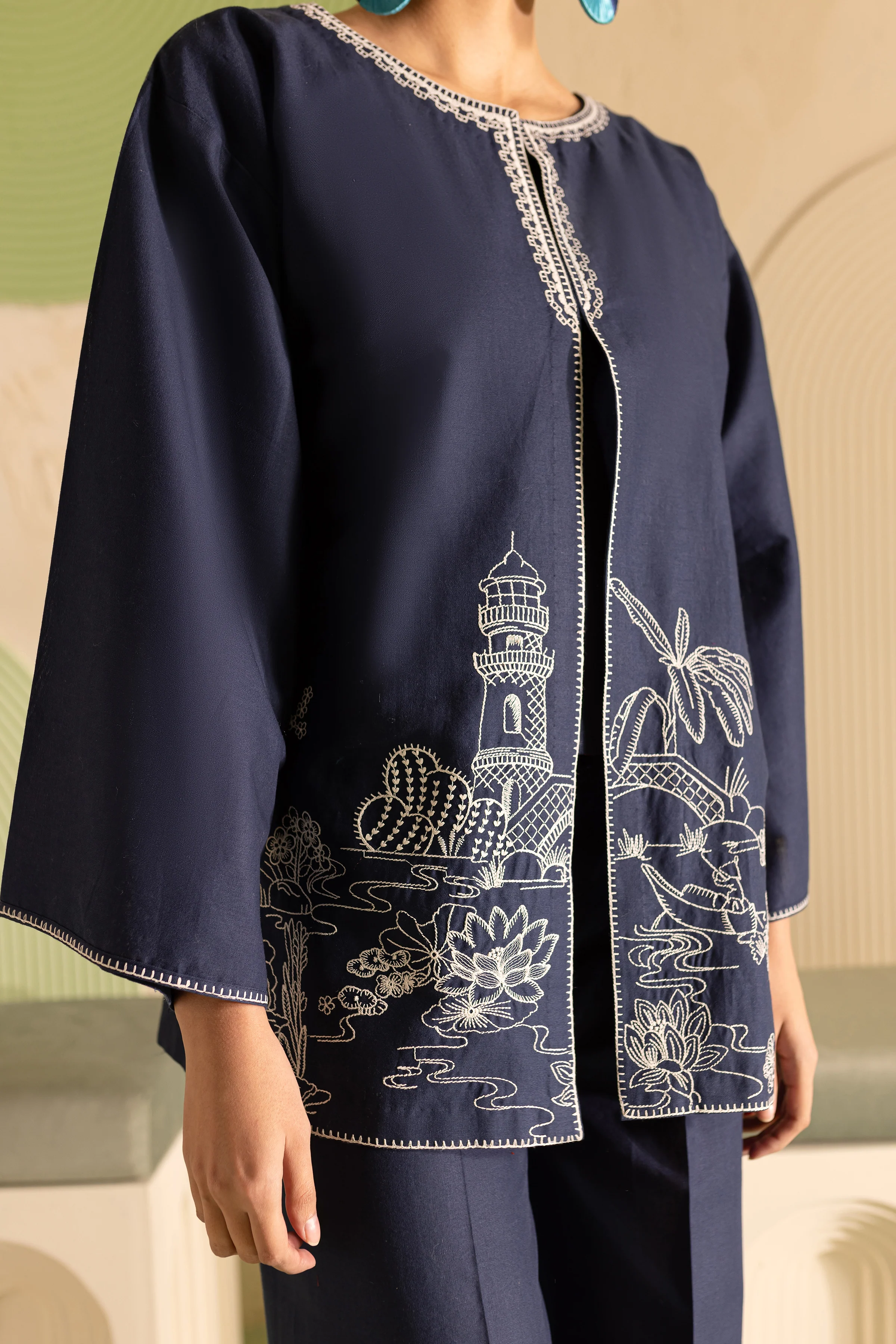 Remas 3Pc - Embroidered Khaddar Dressa - Image 10