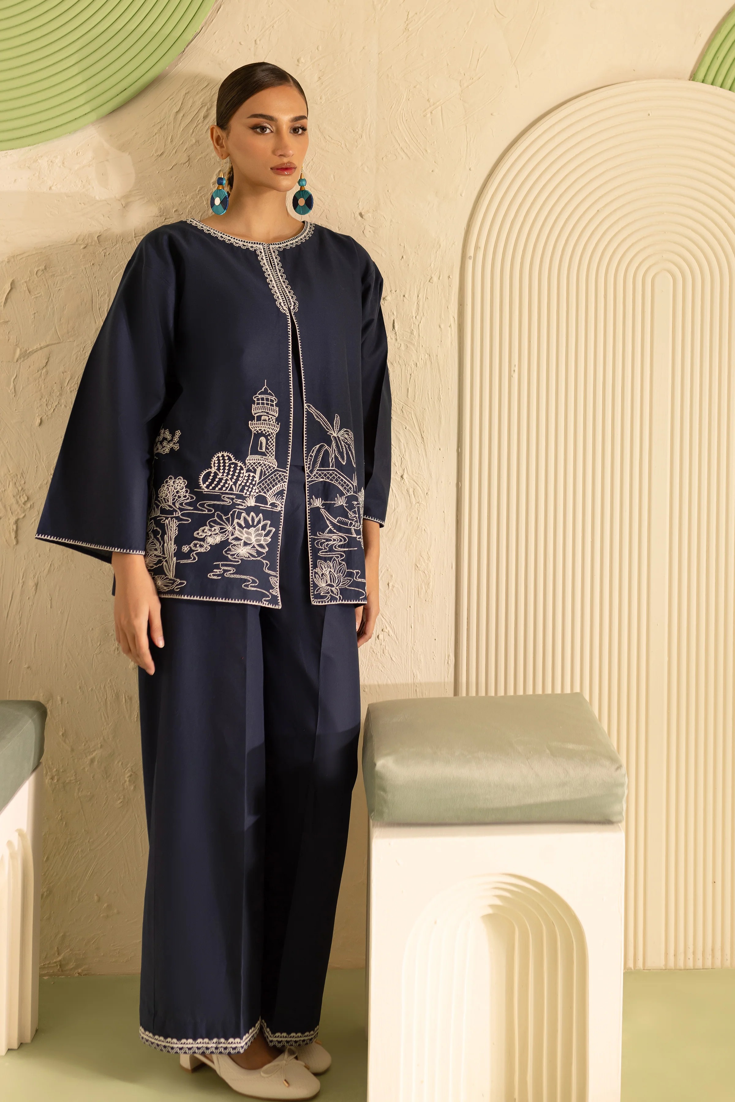 Remas 3Pc - Embroidered Khaddar Dressa - Image 4
