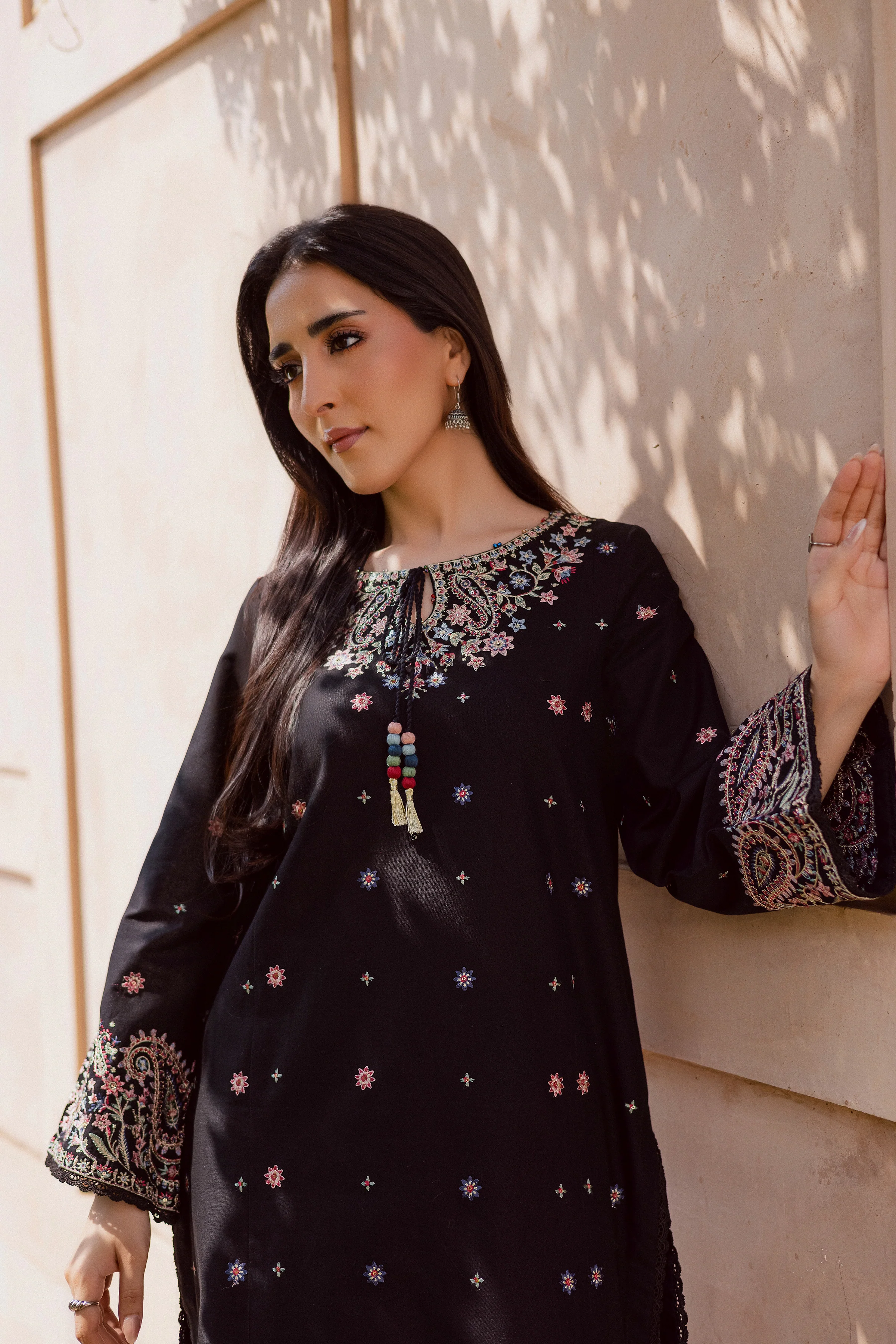 Riha 2Pc - Embroidered Khaddar Dress - Image 4