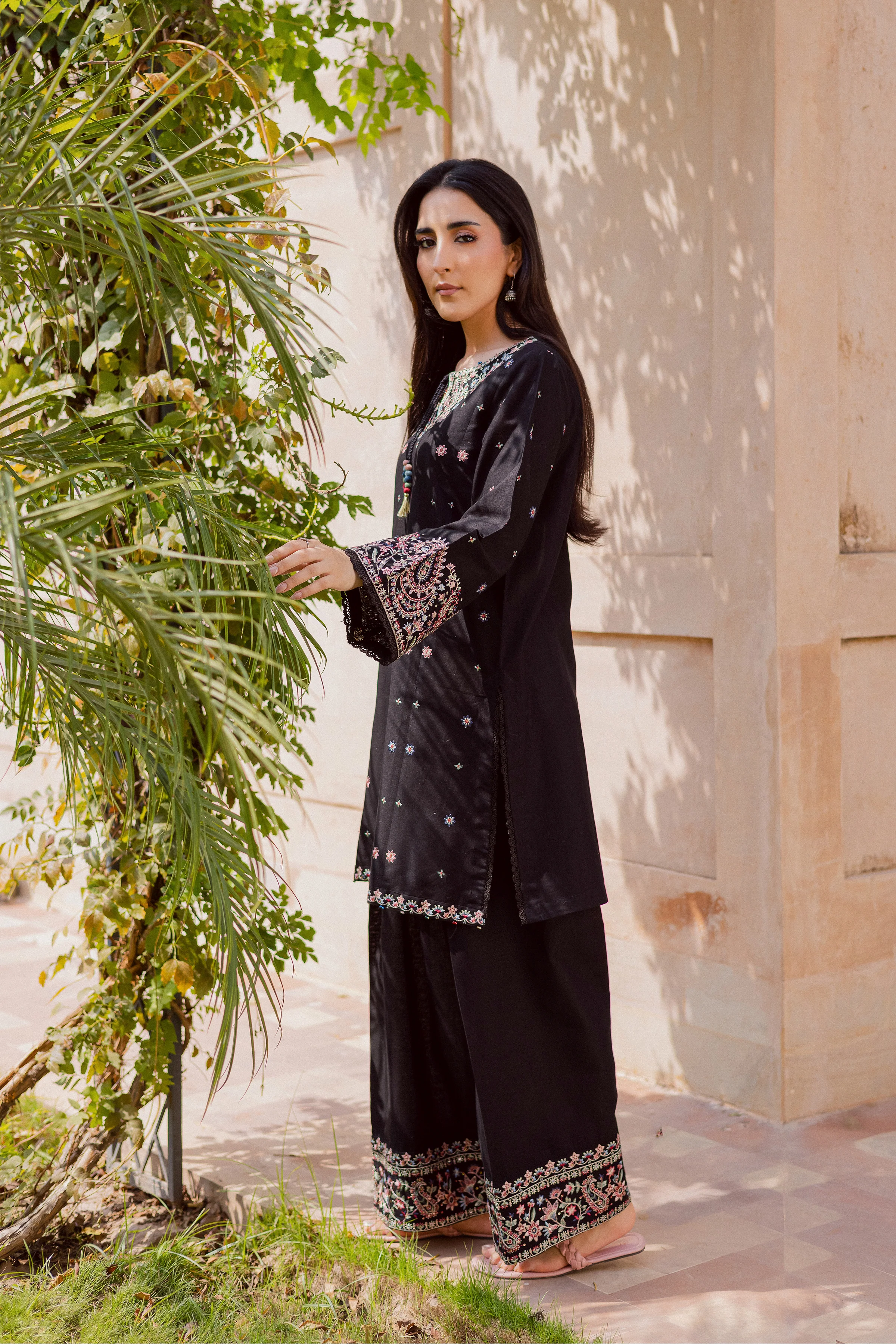 Riha 2Pc - Embroidered Khaddar Dress - Image 6