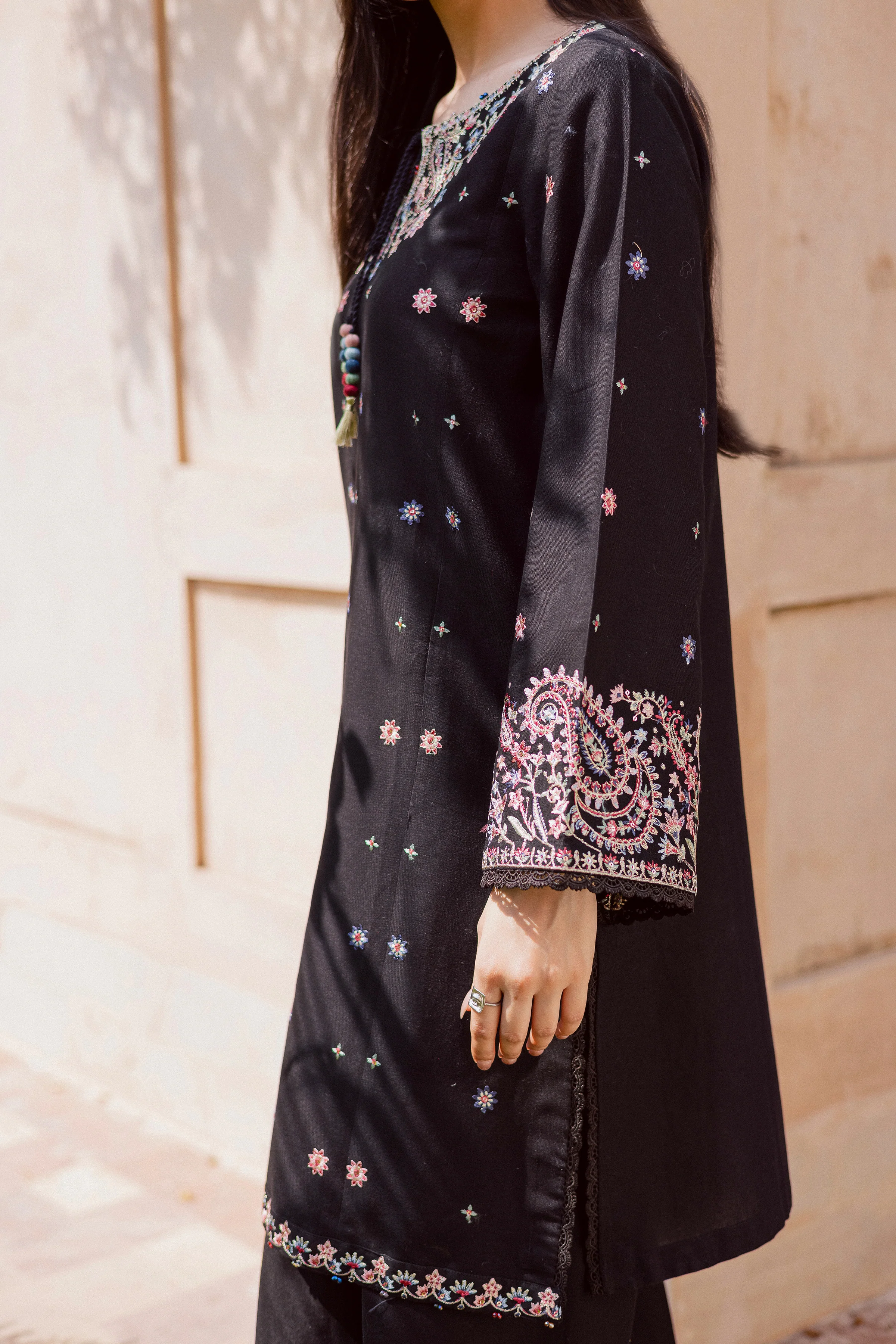 Riha 2Pc - Embroidered Khaddar Dress - Image 8