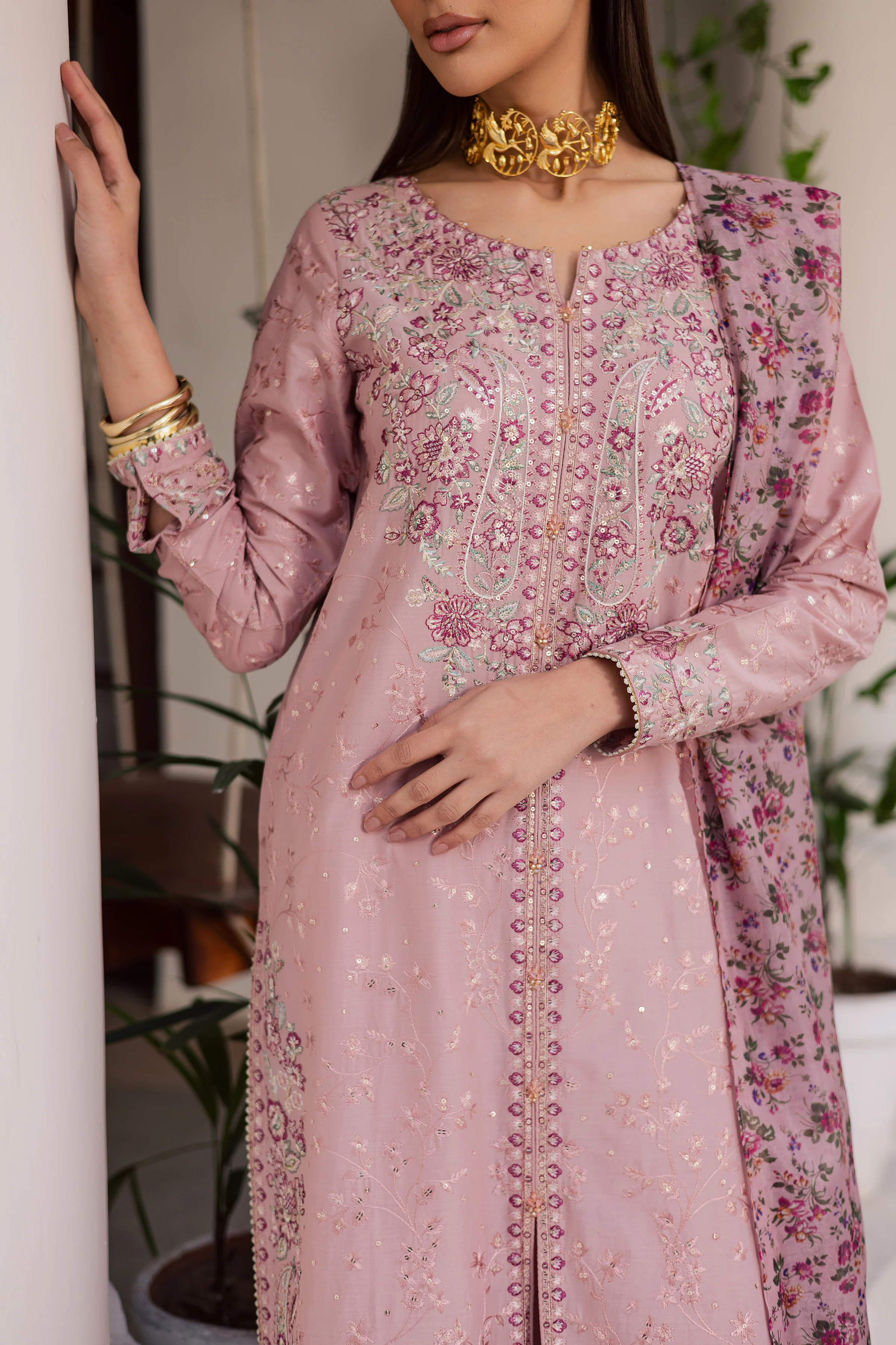 Rimi 3Pc - Festive Embroidered Lawn - Image 5