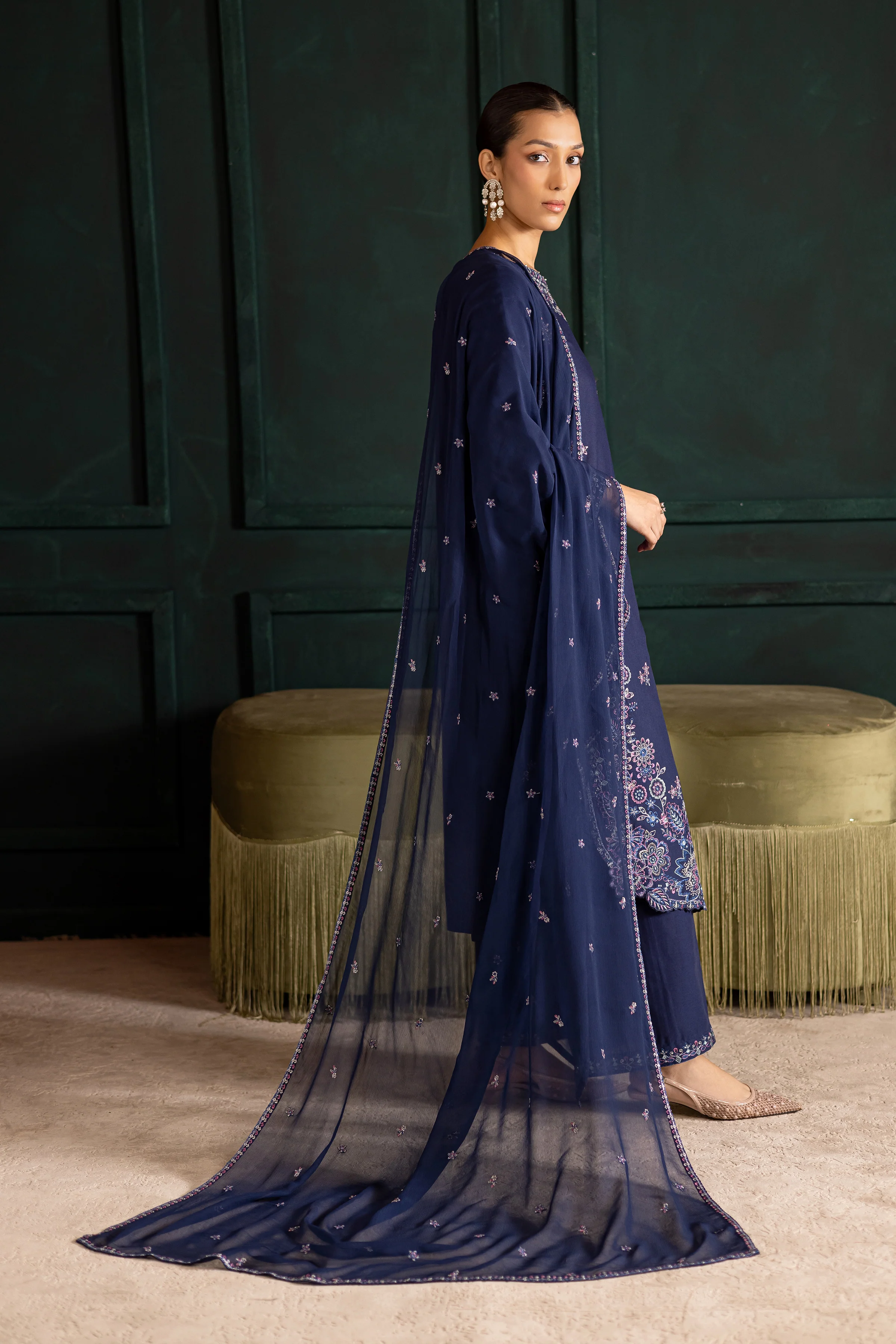 Dusky 3Pc - Embroidered Khaddar Dress - Image 7