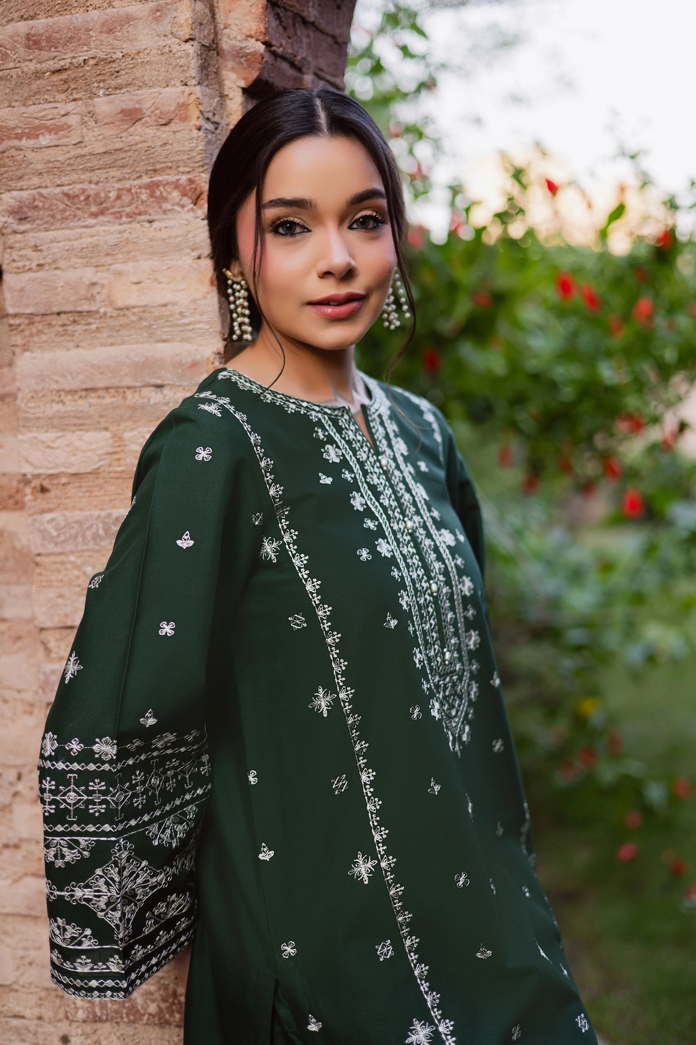 Rusty Green 2Pc - Embroidered Khaddar Dress - Image 4
