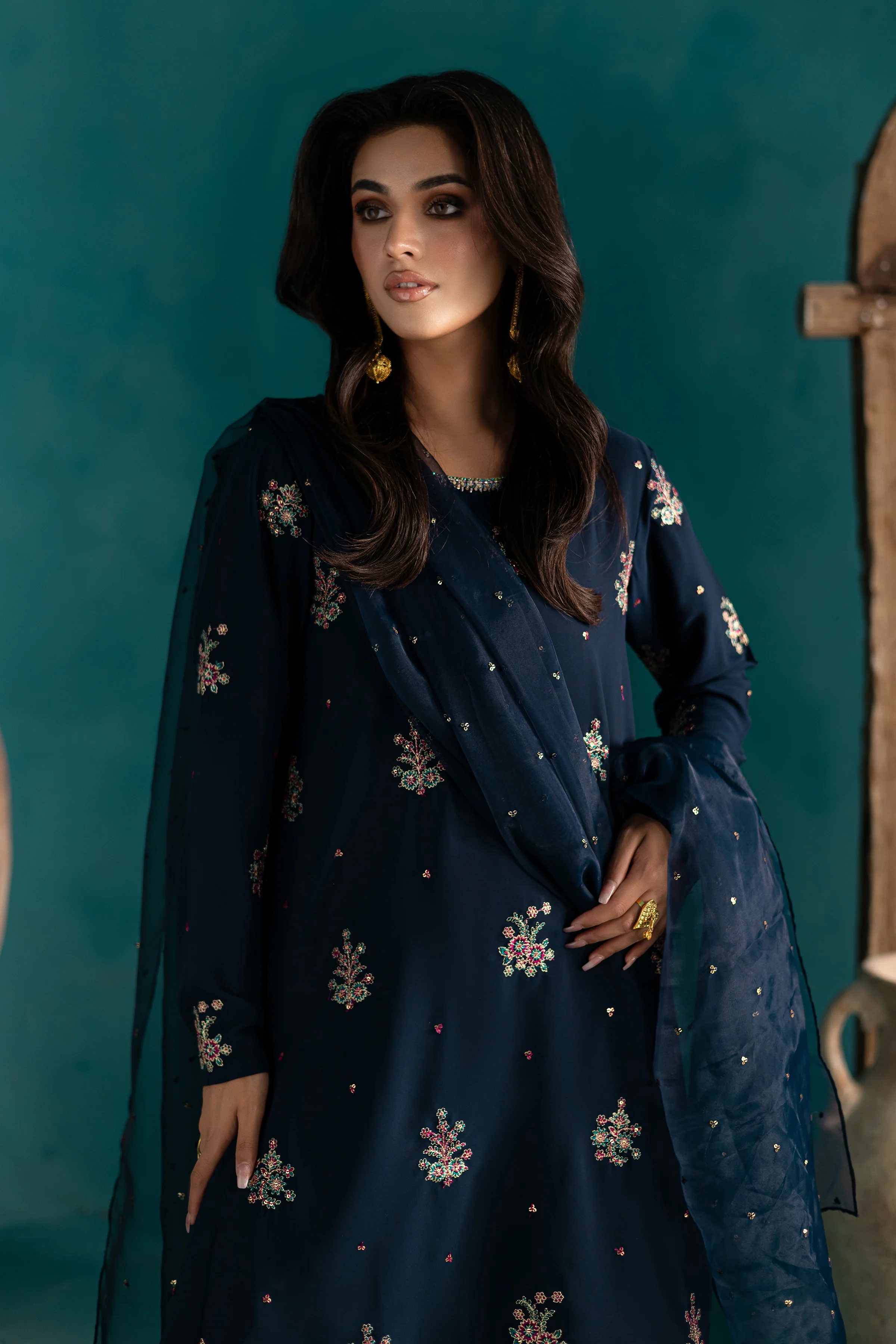 Sabrina 3Pc - Georgette Luxe Pret - Image 4