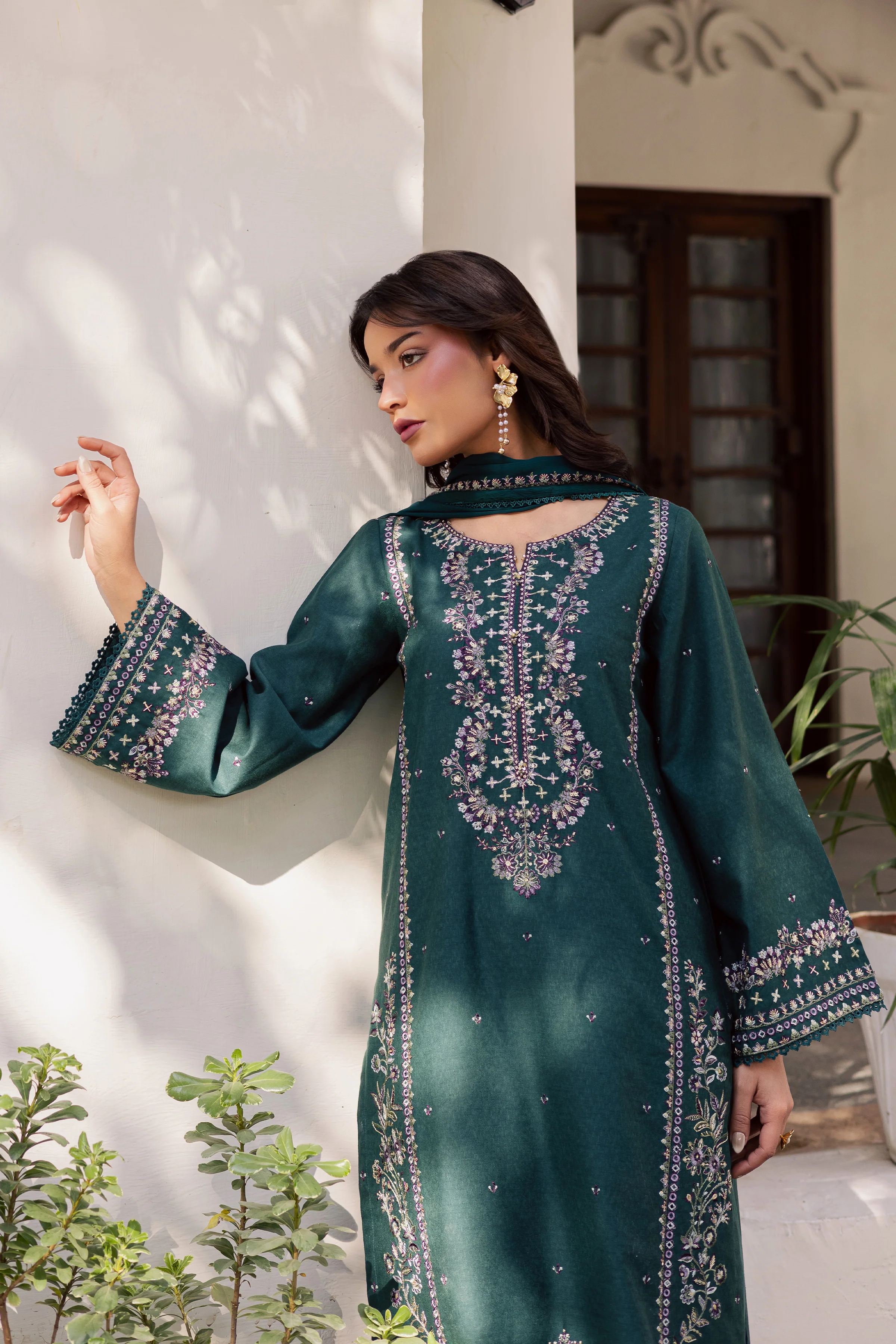 Safira 3Pc - Embroidered Karandi Dress - Image 3