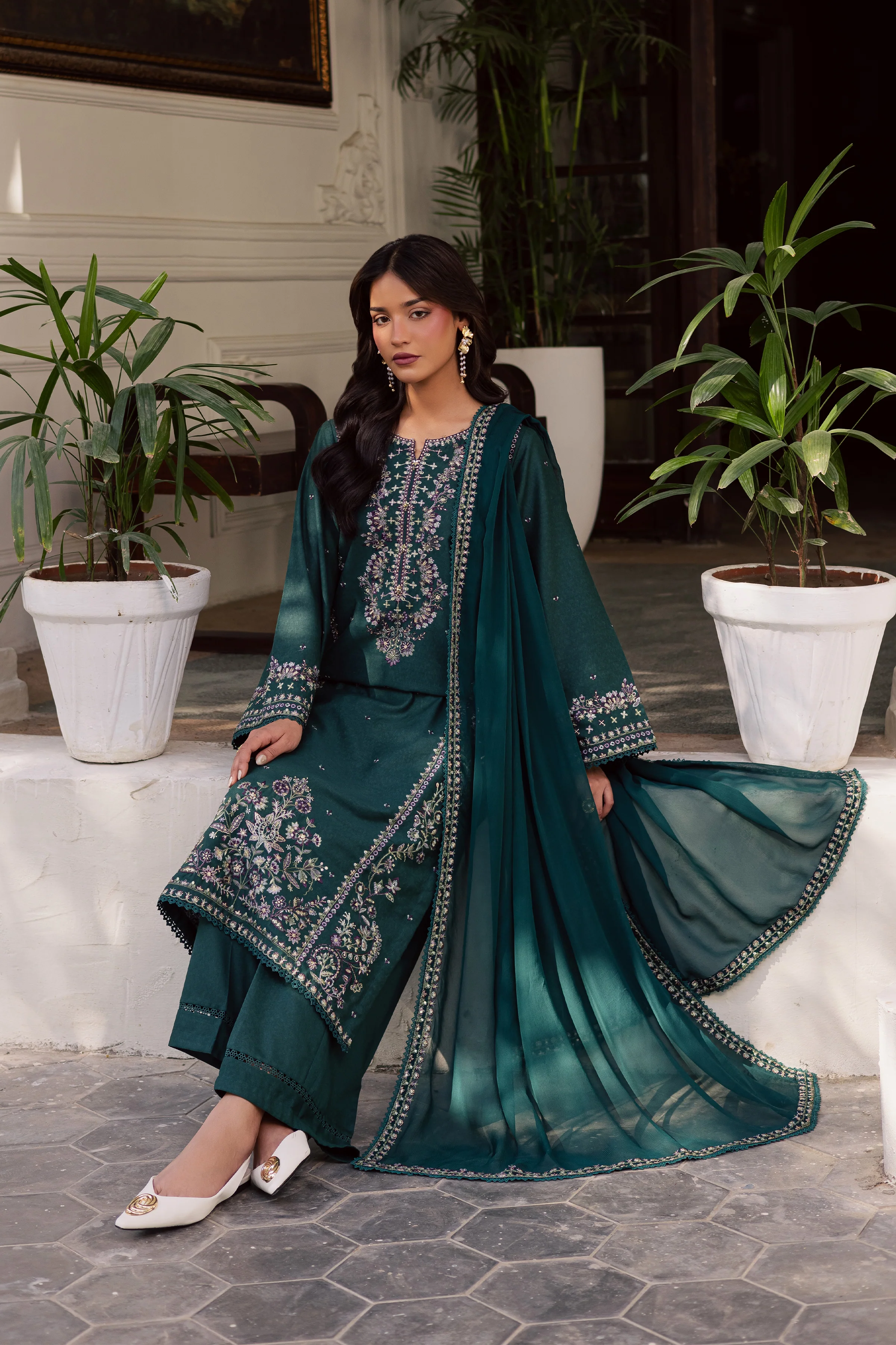 Safira 3Pc - Embroidered Karandi Dress - Image 4