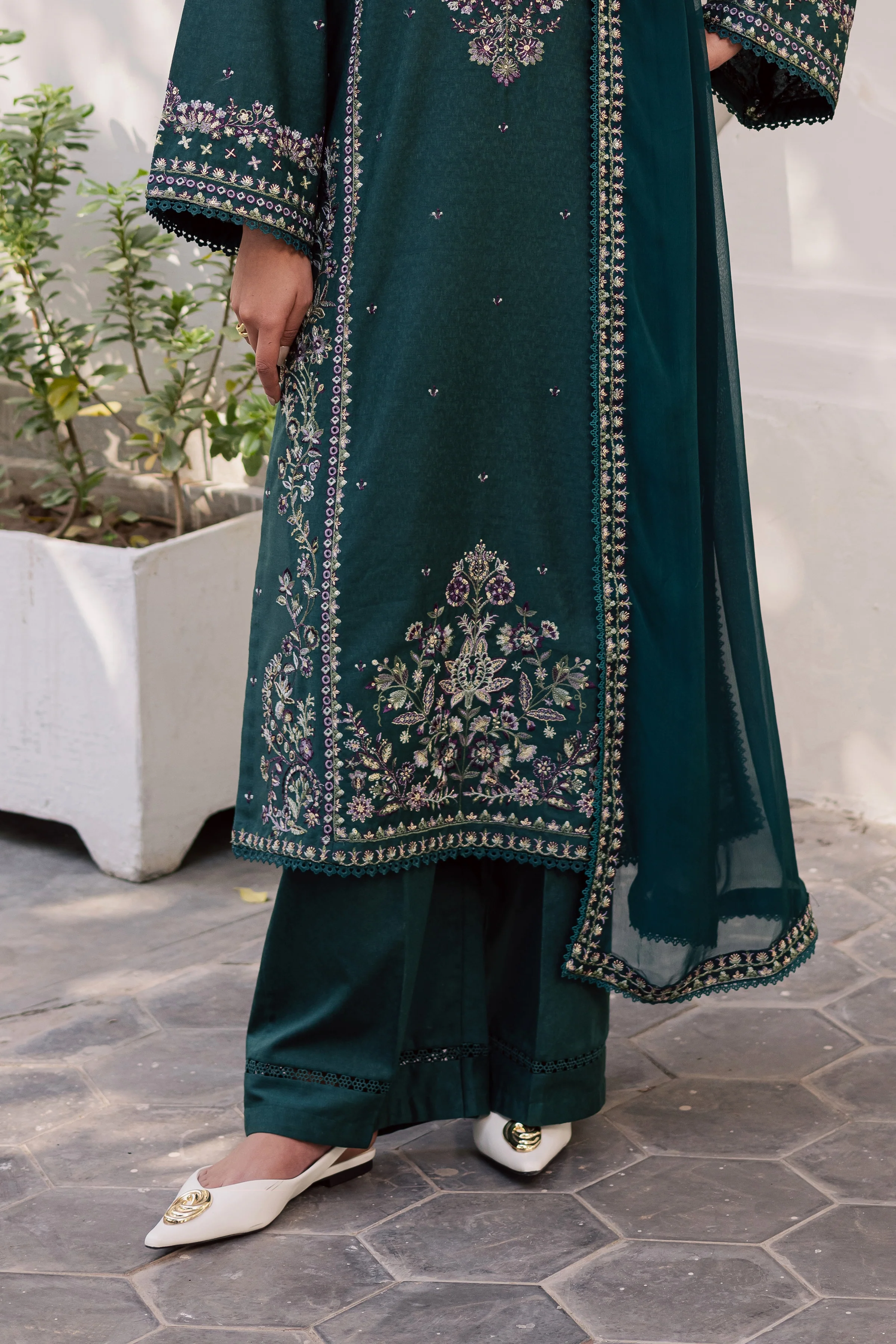 Safira 3Pc - Embroidered Karandi Dress - Image 6