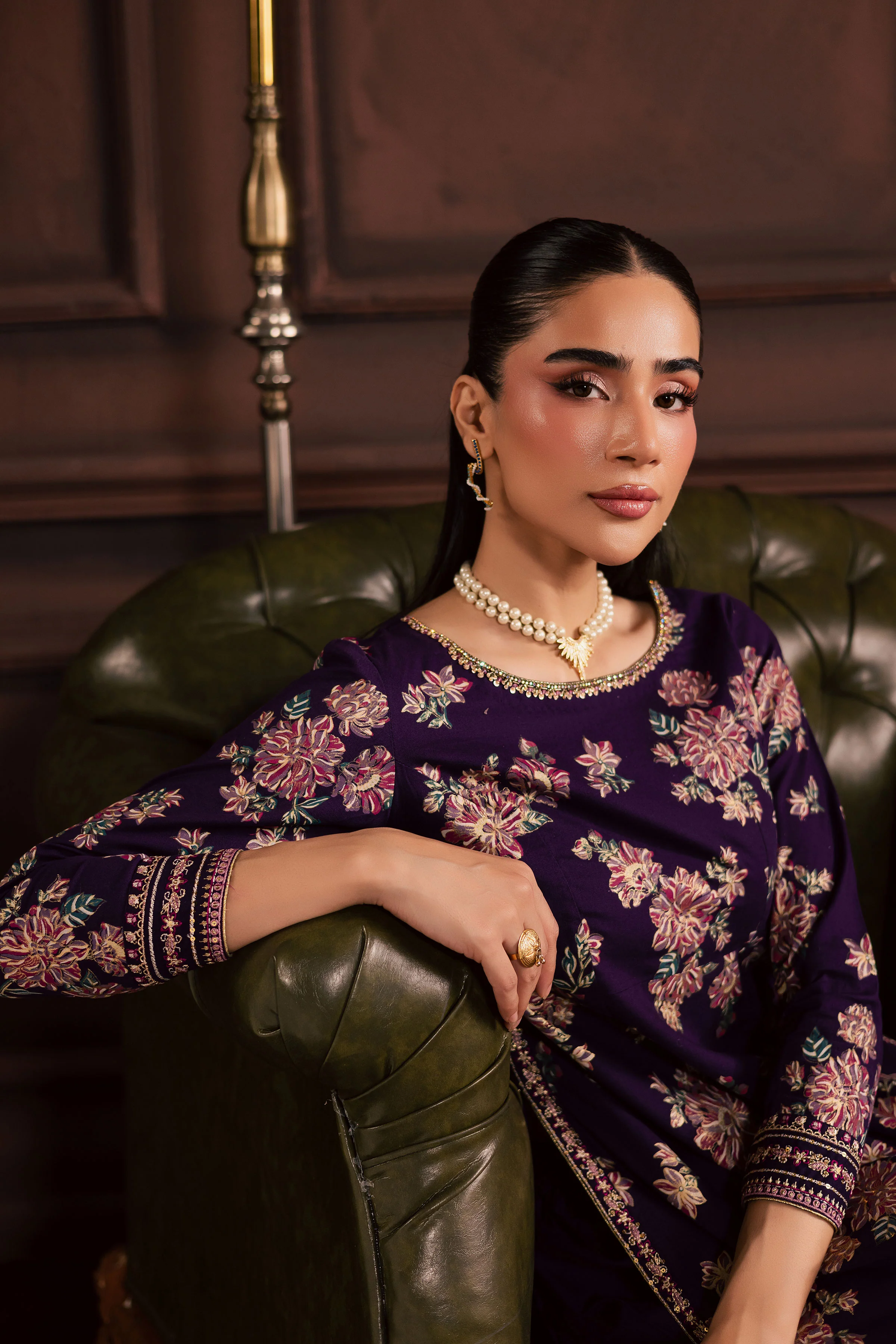 Sangria 2Pc - Embroidered Khaddar Dress - Image 5