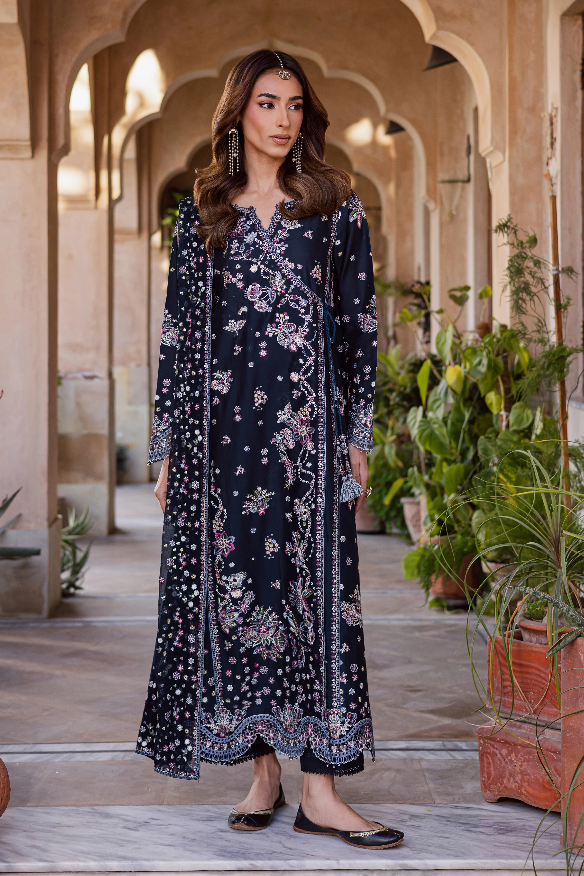 Sappo 3Pc - Festive Embroidered Lawn