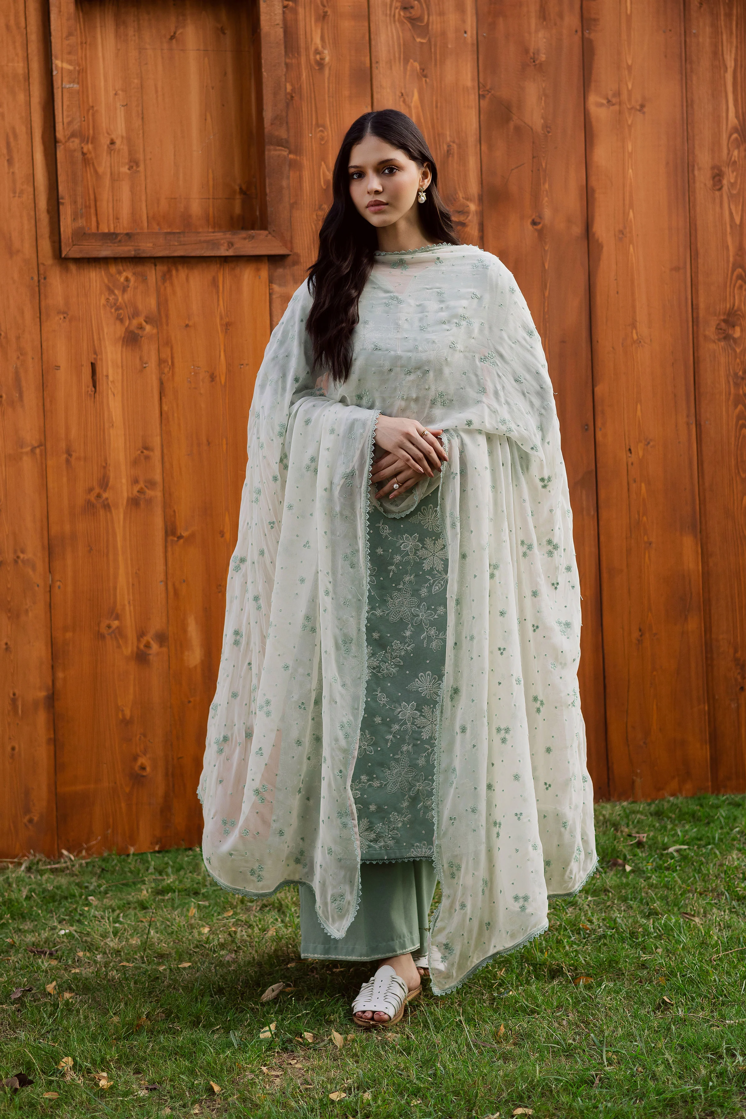 Sea Snow 3Pc - Embroidered Karandi Dress - Image 6