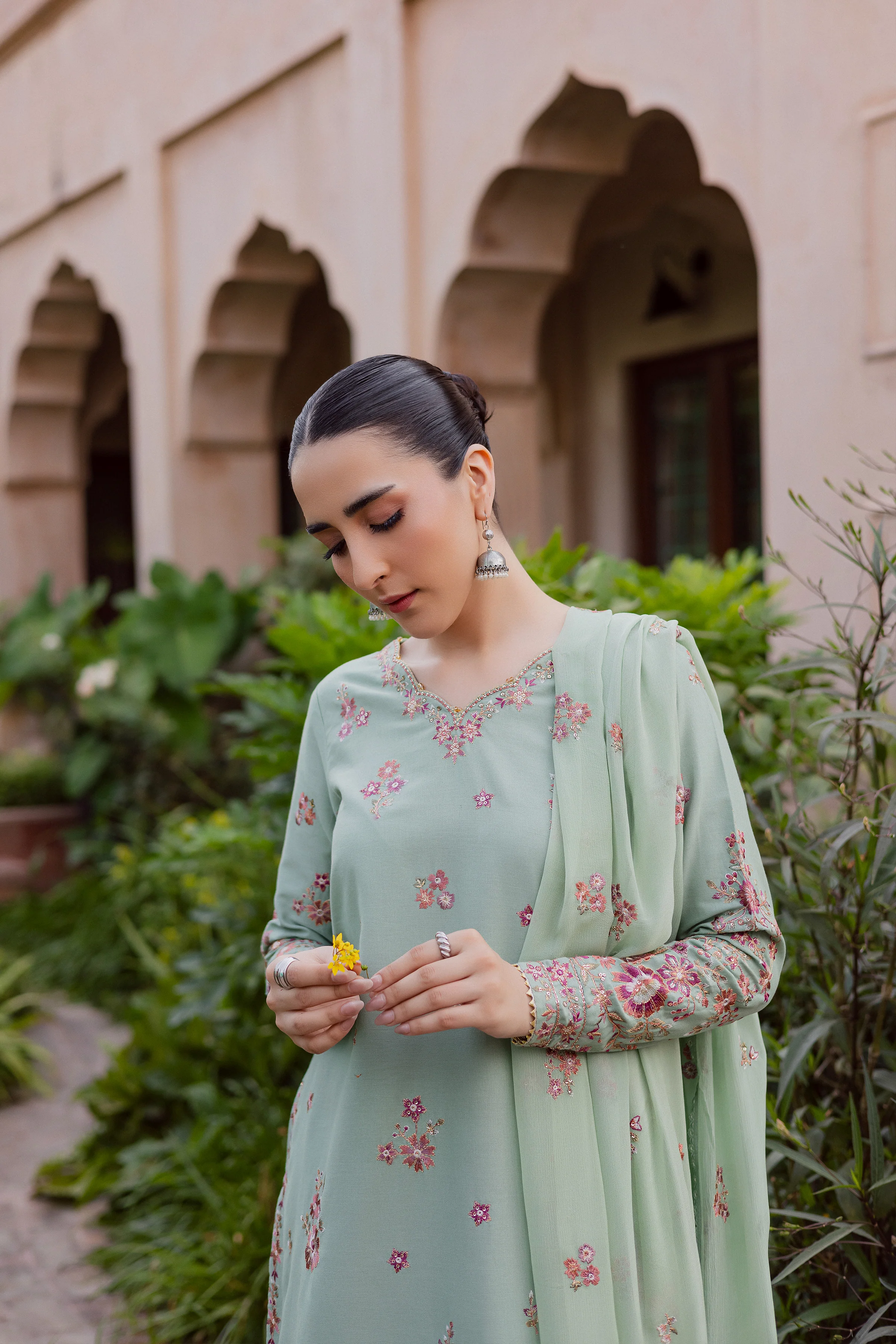 Sea Zunaisha 3Pc - Embroidered Khaddar Dress - Image 4