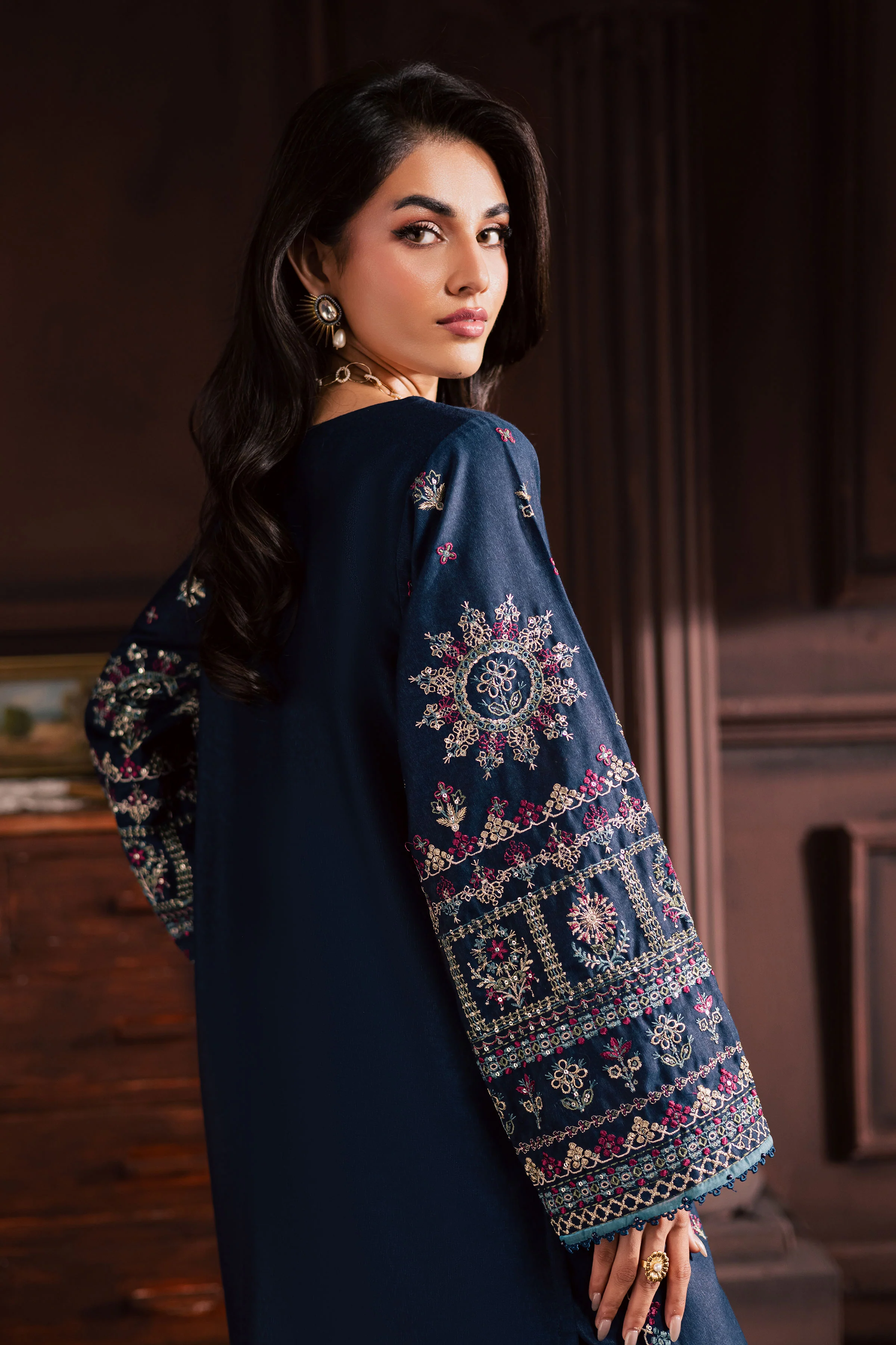 Shajjar 2Pc - Embroidered Karandi Dress - Image 9