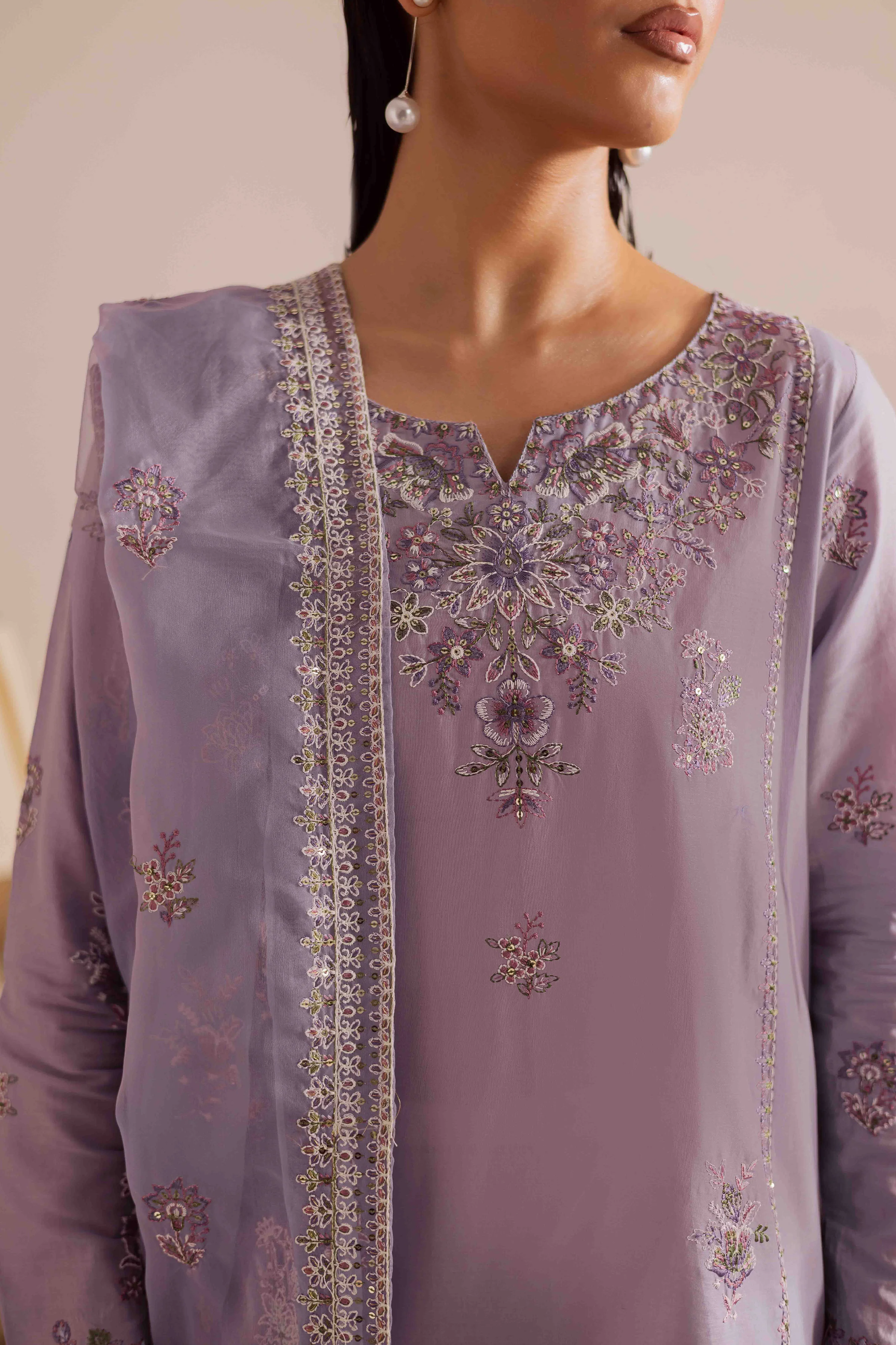 Shuja 3Pc - Embroidered Lawn Pret - Image 8