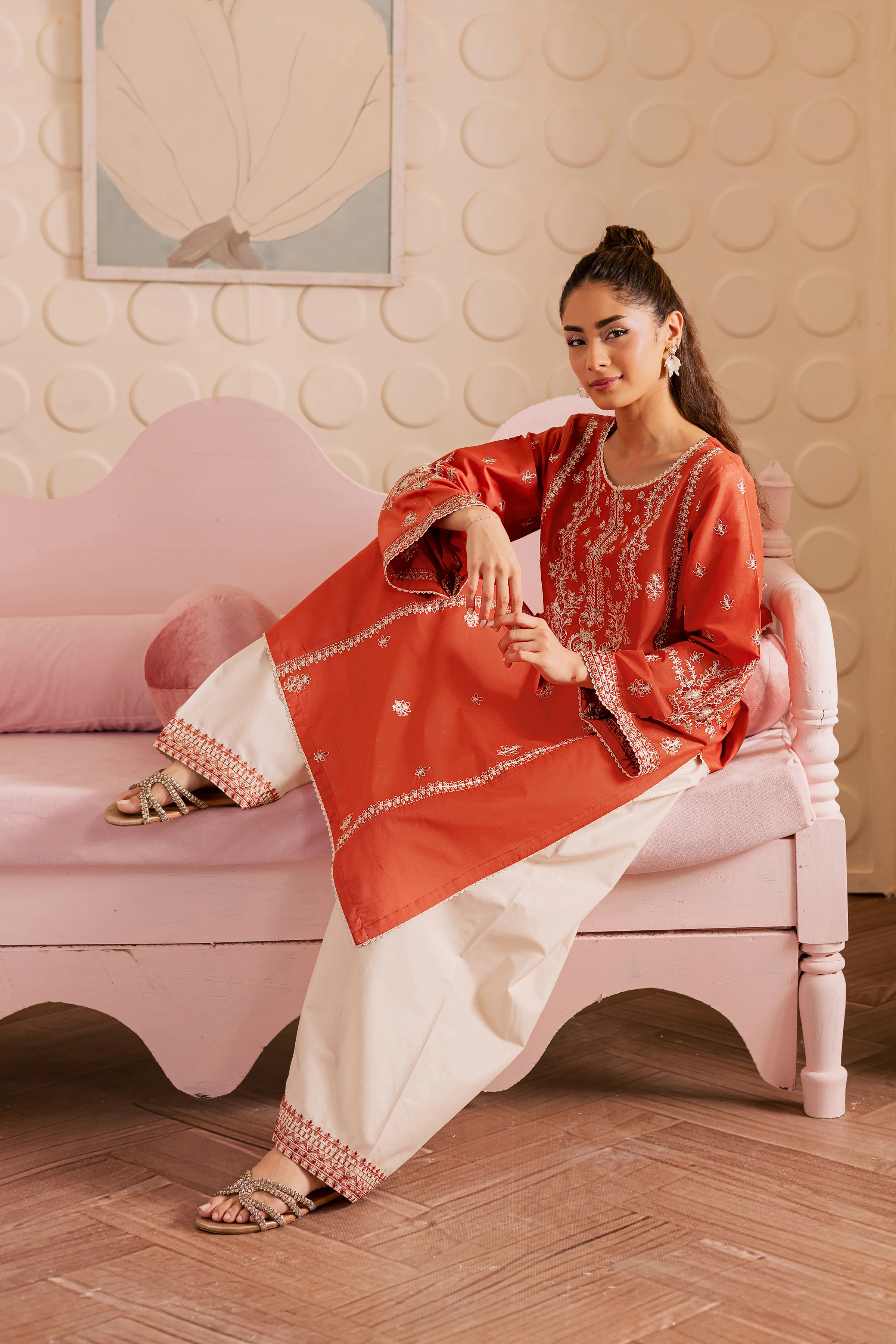 Sira 2Pc - Embroidered Lawn Pret - Image 4