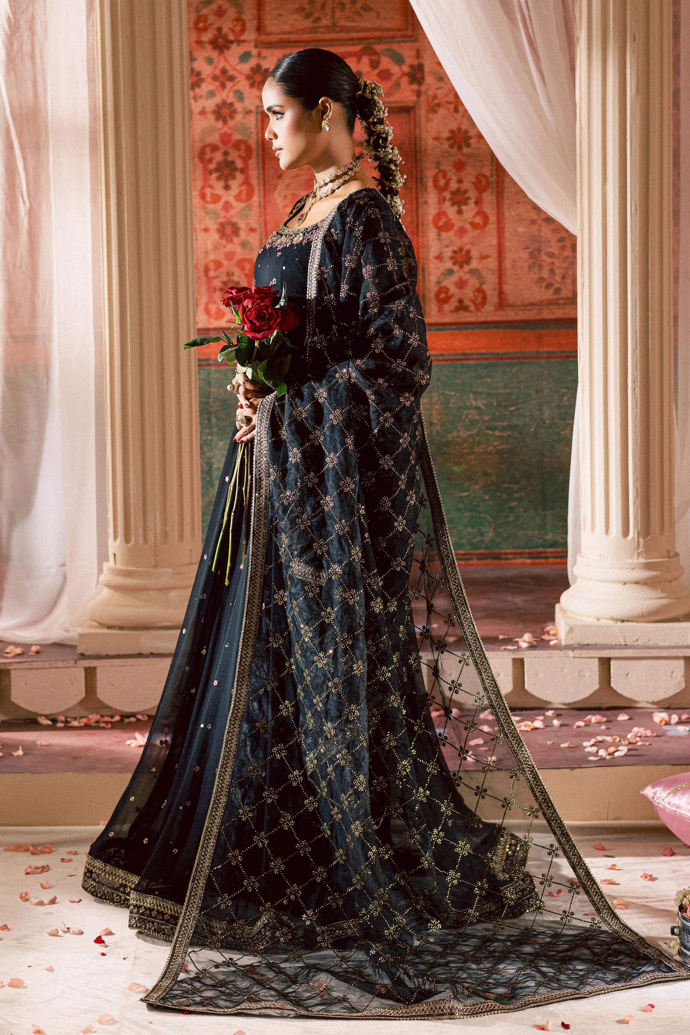 Siyah Mehmal  3Pc - Chiffon Wedding Frock - Image 3