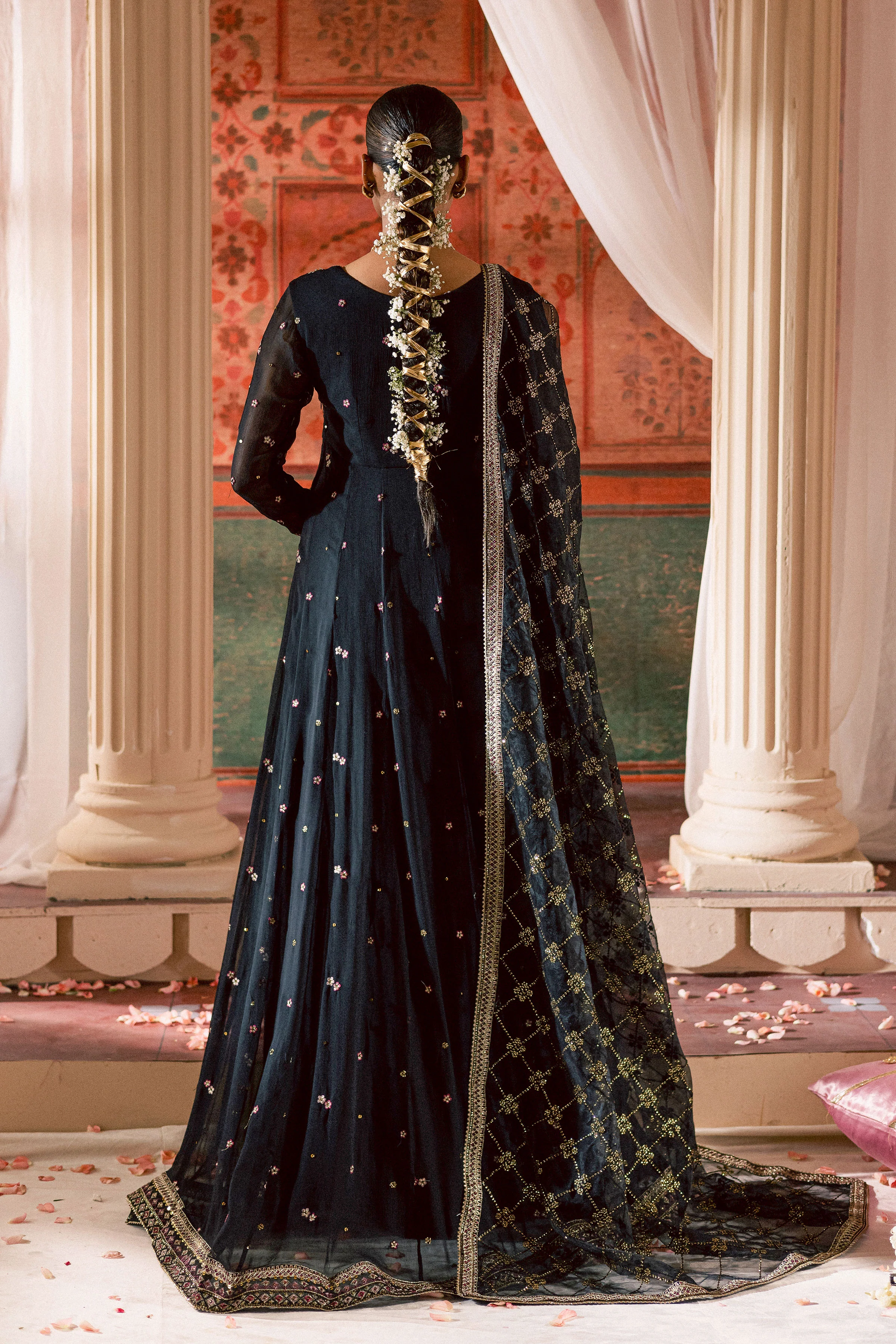 Siyah Mehmal  3Pc - Chiffon Wedding Frock - Image 6
